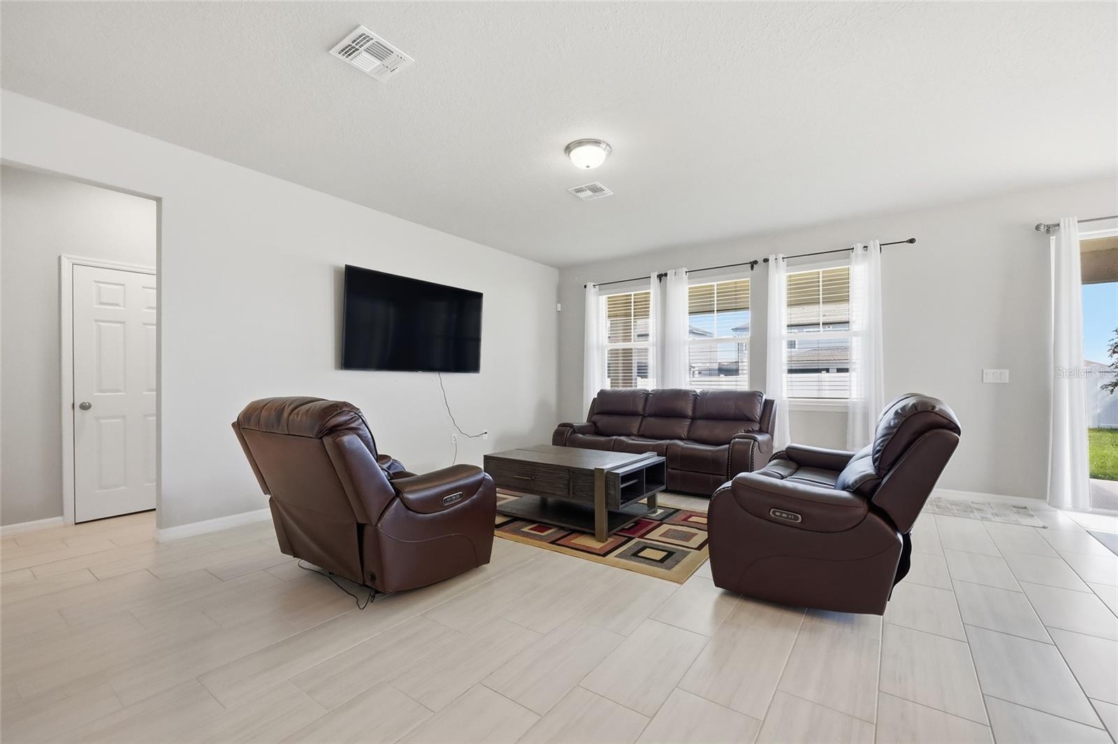 Single Family Residence at 2252 CROSSBOW ST, CLERMONT, photo 17 of 62