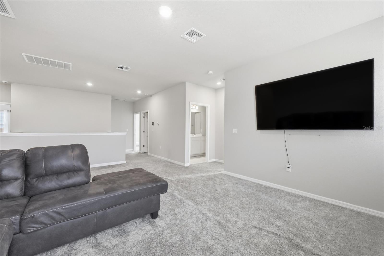 Single Family Residence at 2252 CROSSBOW ST, CLERMONT, photo 36 of 62