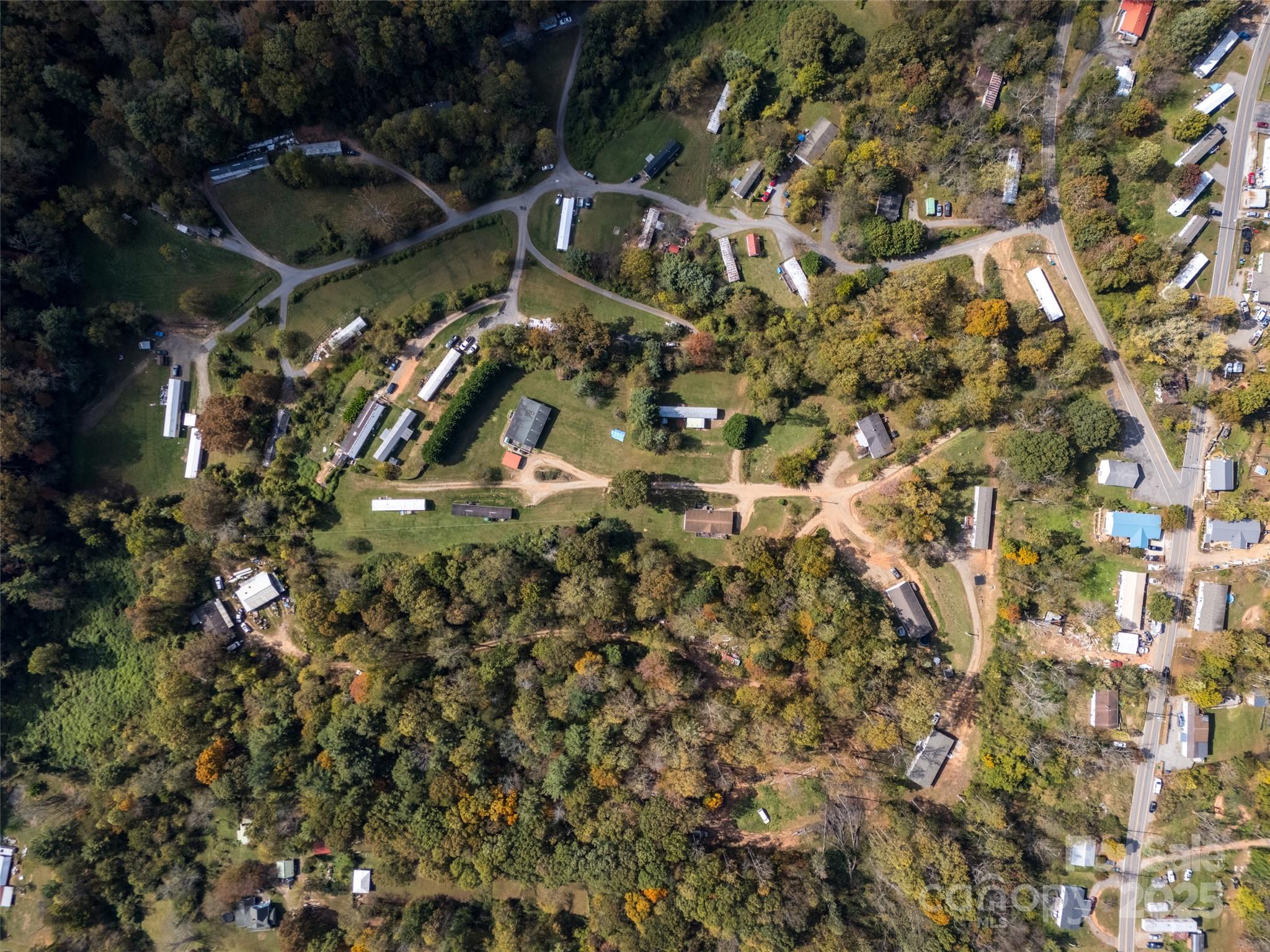 Portfolio at 17 Hat Creek Drive, Asheville, photo 3 of 31