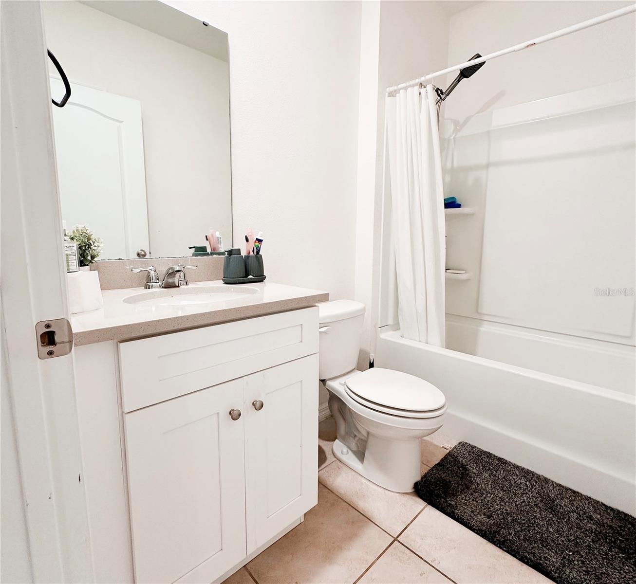 Single Family Residence at 1122 BRIMSTONE CIR, WINTER HAVEN, photo 13 of 17