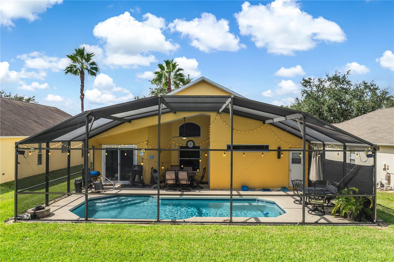 Patio/Pool - 134 LANGHAM DR, DAVENPORT