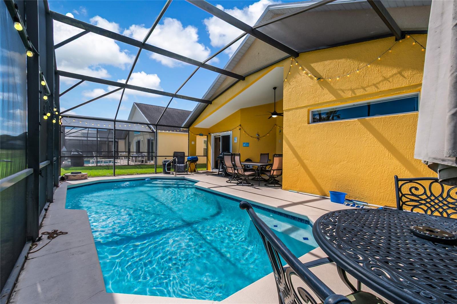 Patio/Pool - 134 LANGHAM DR, DAVENPORT