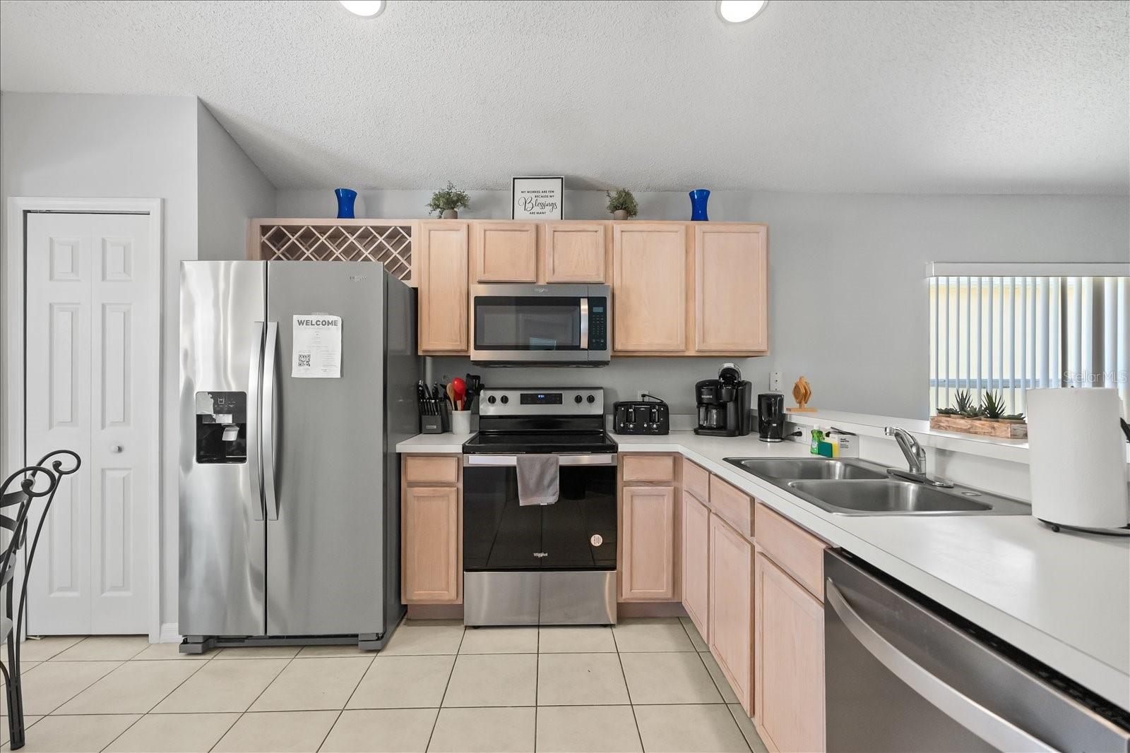 Single Family Residence at 316 TIVOLI CIR, DAVENPORT, photo 16 of 34