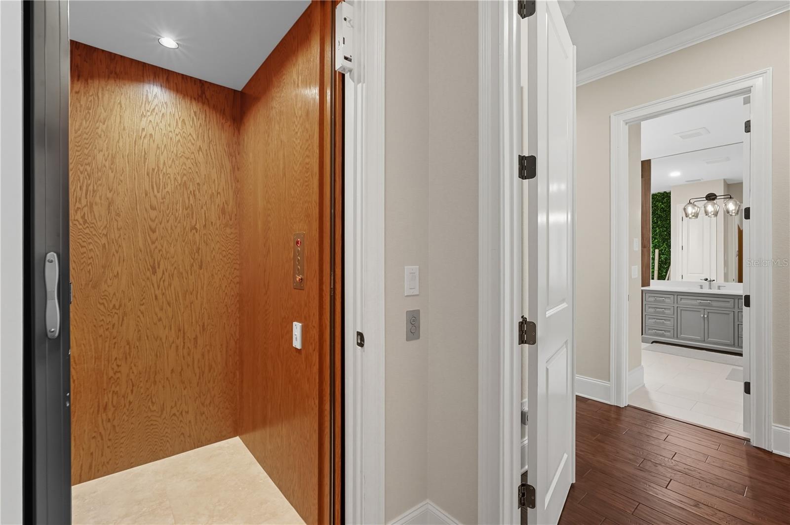 Elevator - 355 OCEAN CREST DR, PALM COAST