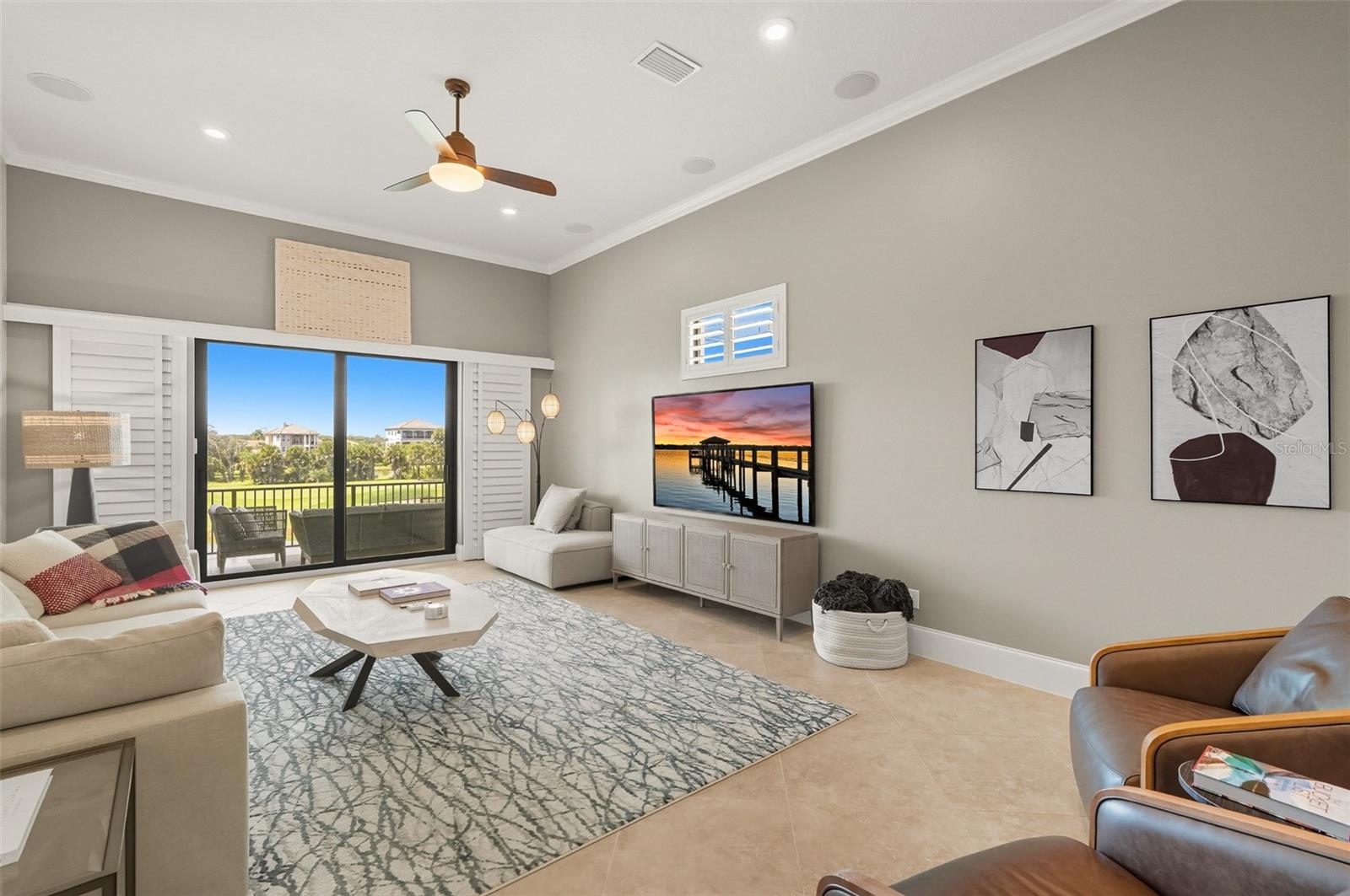 Living room - 355 OCEAN CREST DR, PALM COAST