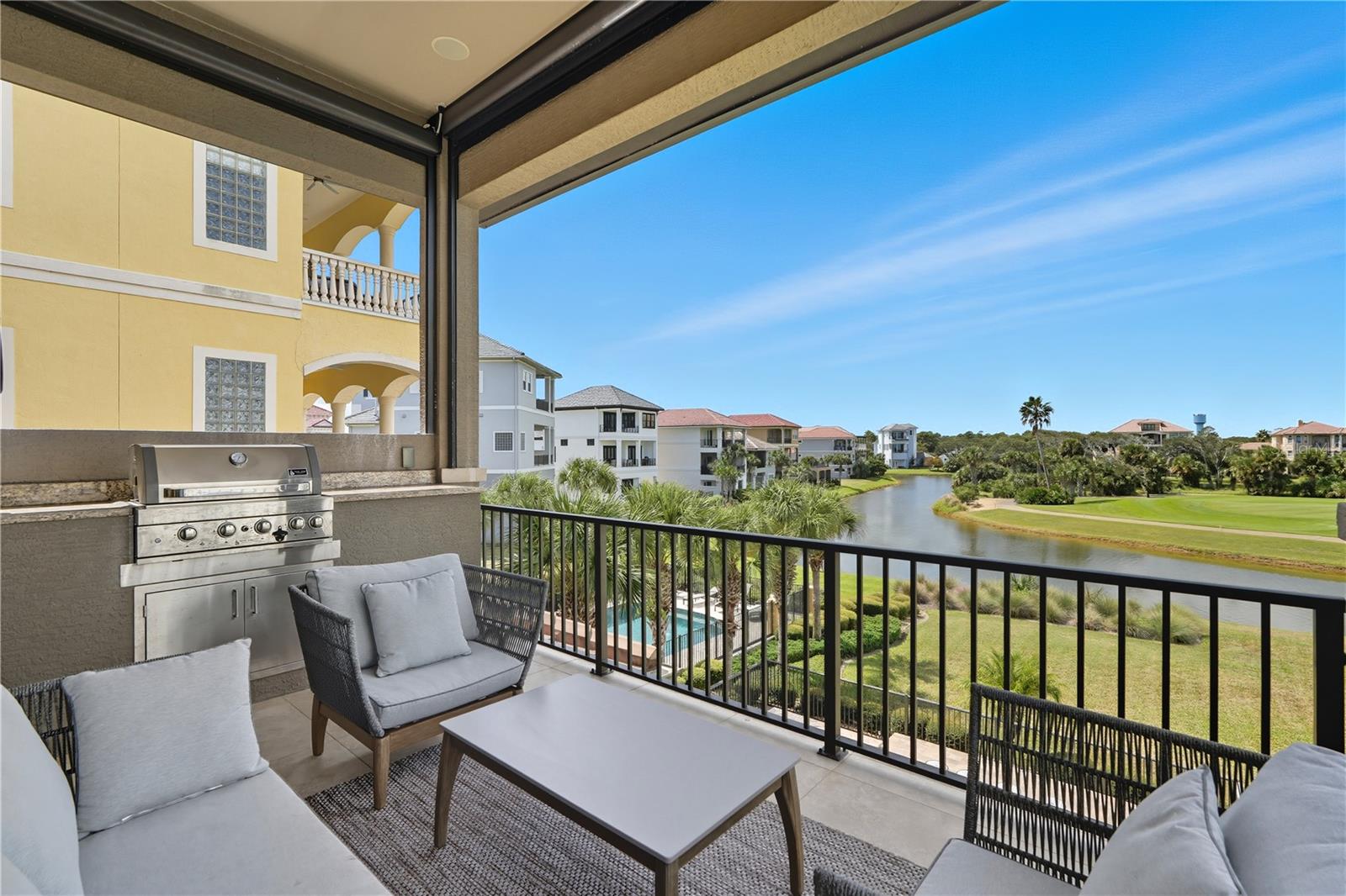 Bbq area on 2nd floor - 355 OCEAN CREST DR, PALM COAST