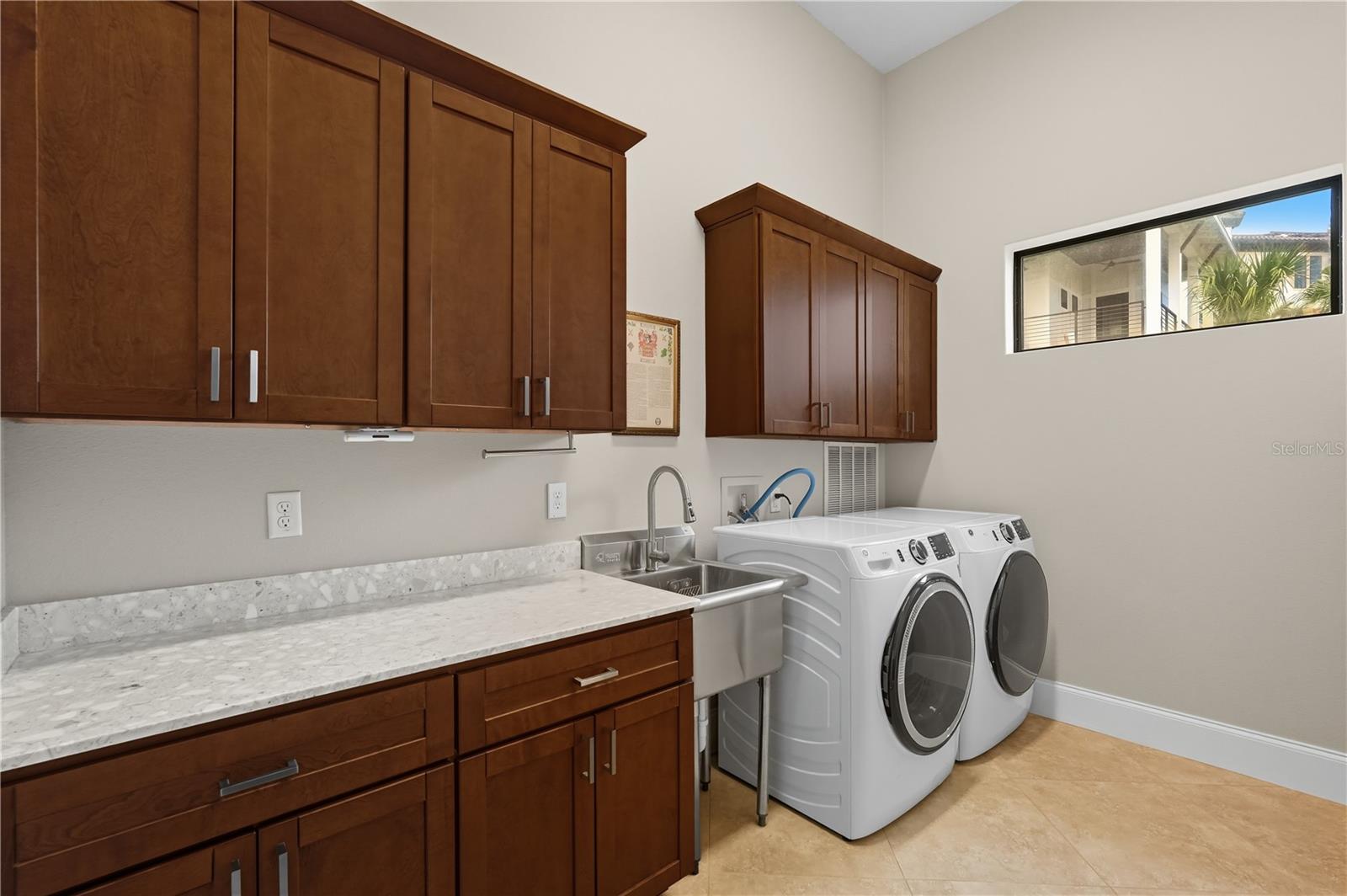 Laundry - 355 OCEAN CREST DR, PALM COAST