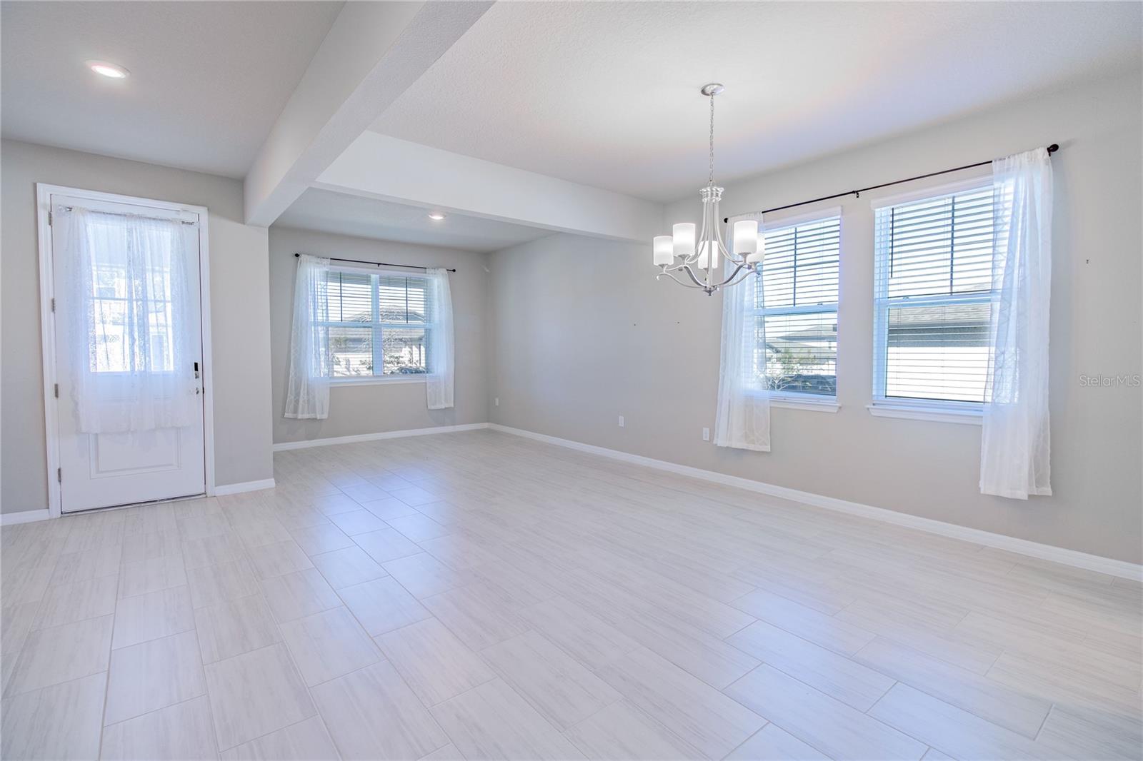 Single Family Residence at 2290 RAVEN RIDGE RD, CLERMONT, photo 3 of 27