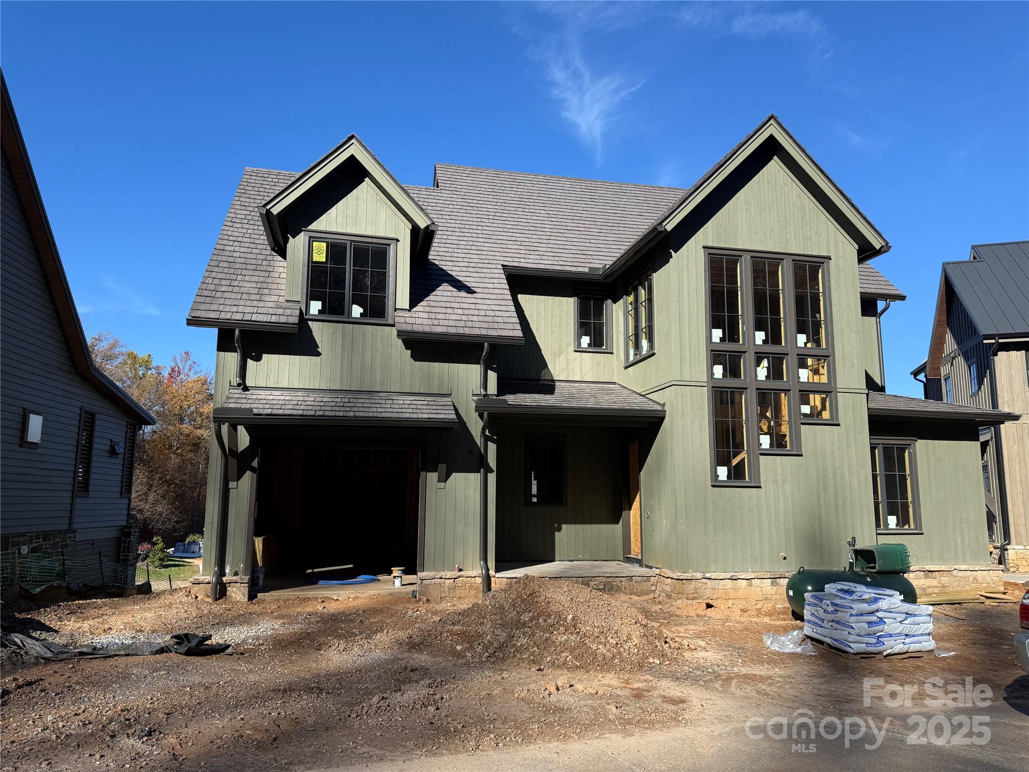 Single Family Residence at 143 Lodestone Drive, Sylva, photo 2 of 29