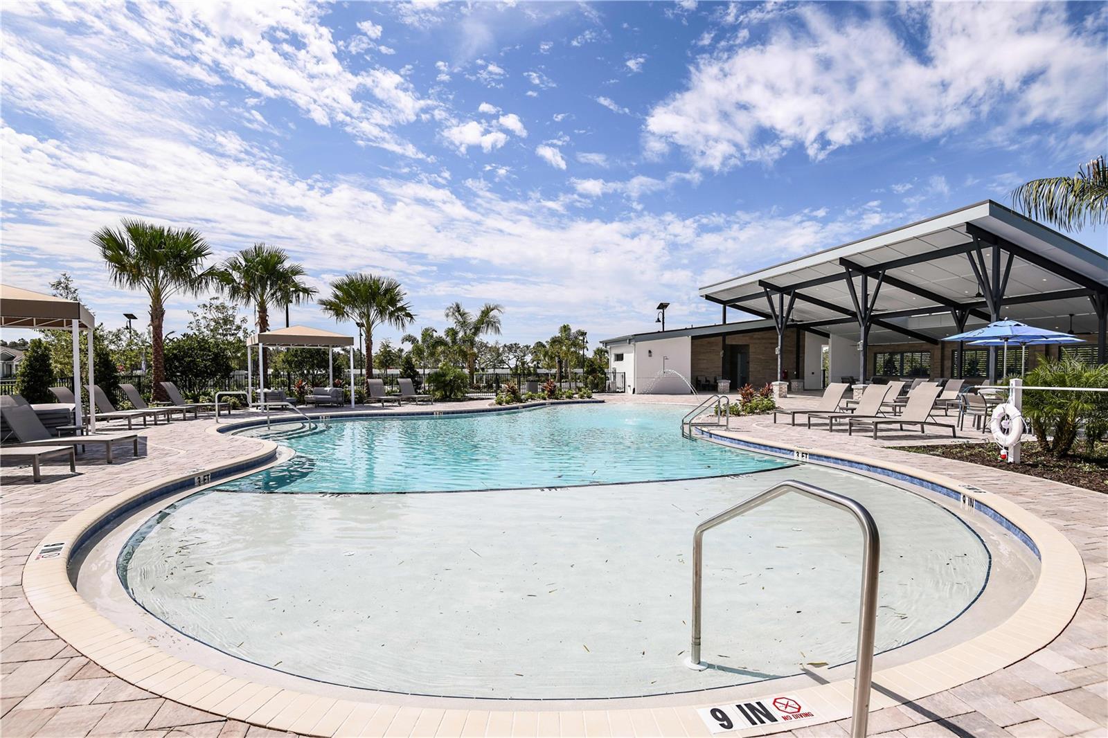 Pool Entry - 5038 125TH AVE E, PARRISH