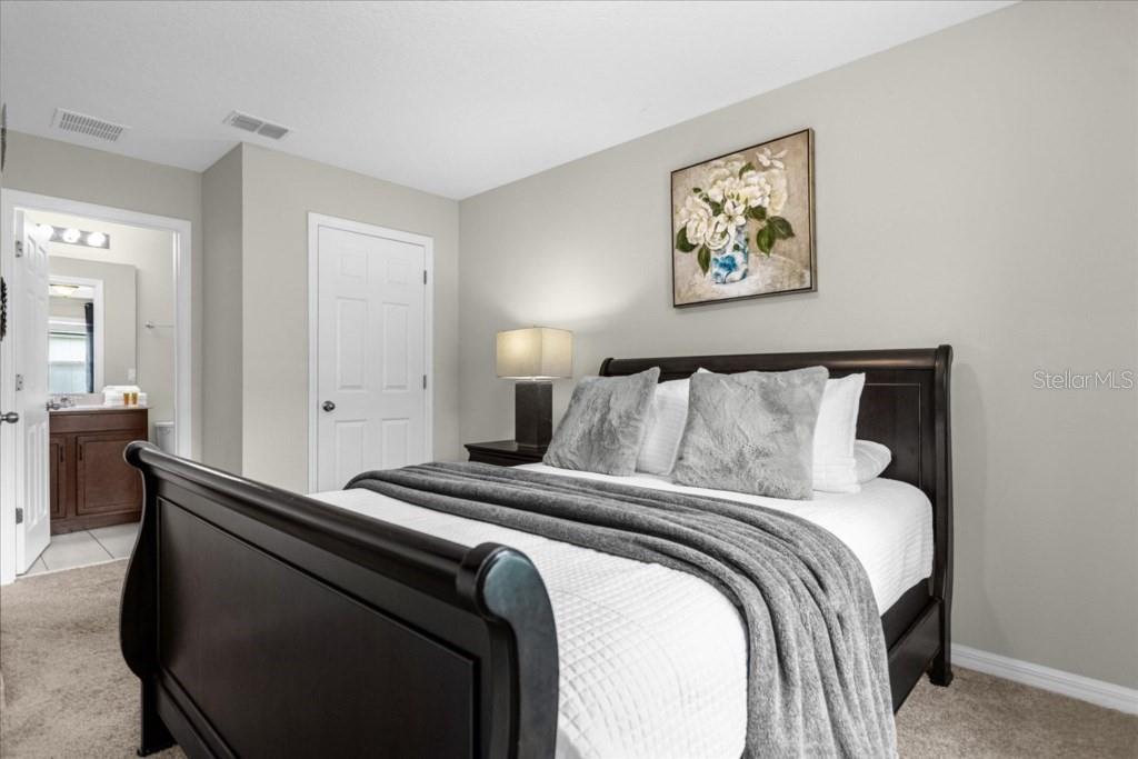 Townhouse at 1540 CAREY PALM CIR, KISSIMMEE, photo 13 of 33