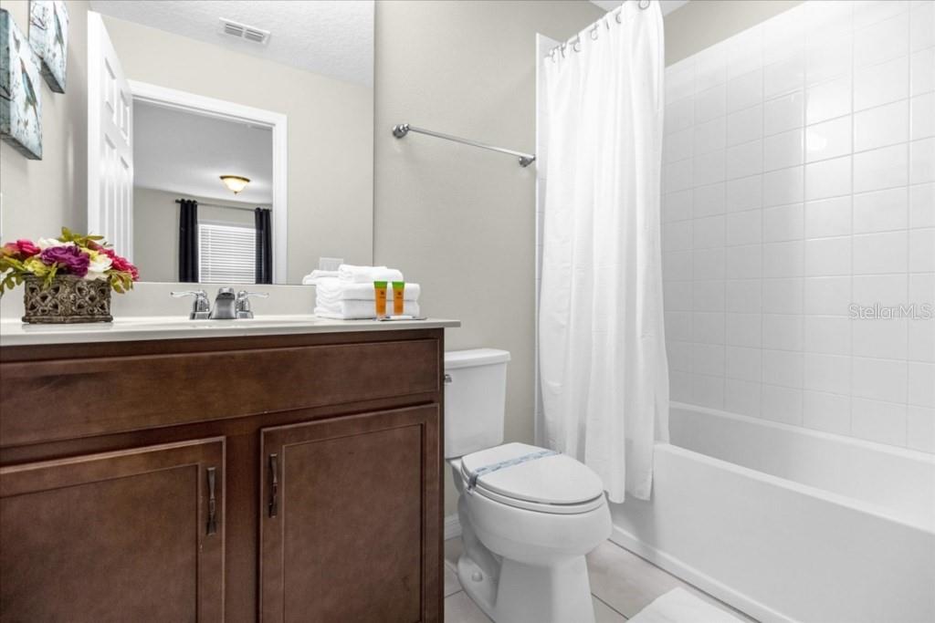 Townhouse at 1540 CAREY PALM CIR, KISSIMMEE, photo 21 of 33