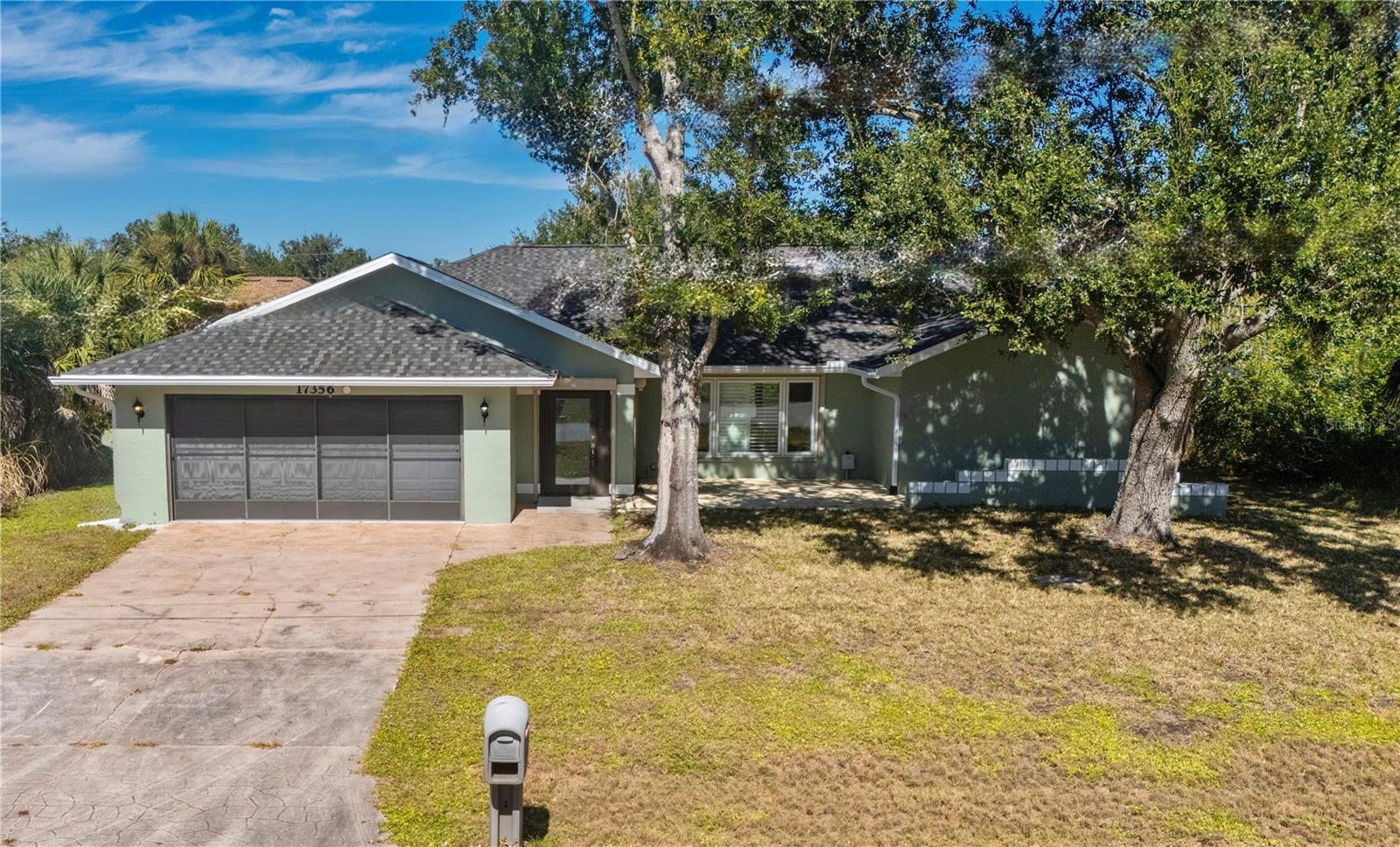 New roof. Move in ready. - 17356 GULFSPRAY CIR, PORT CHARLOTTE