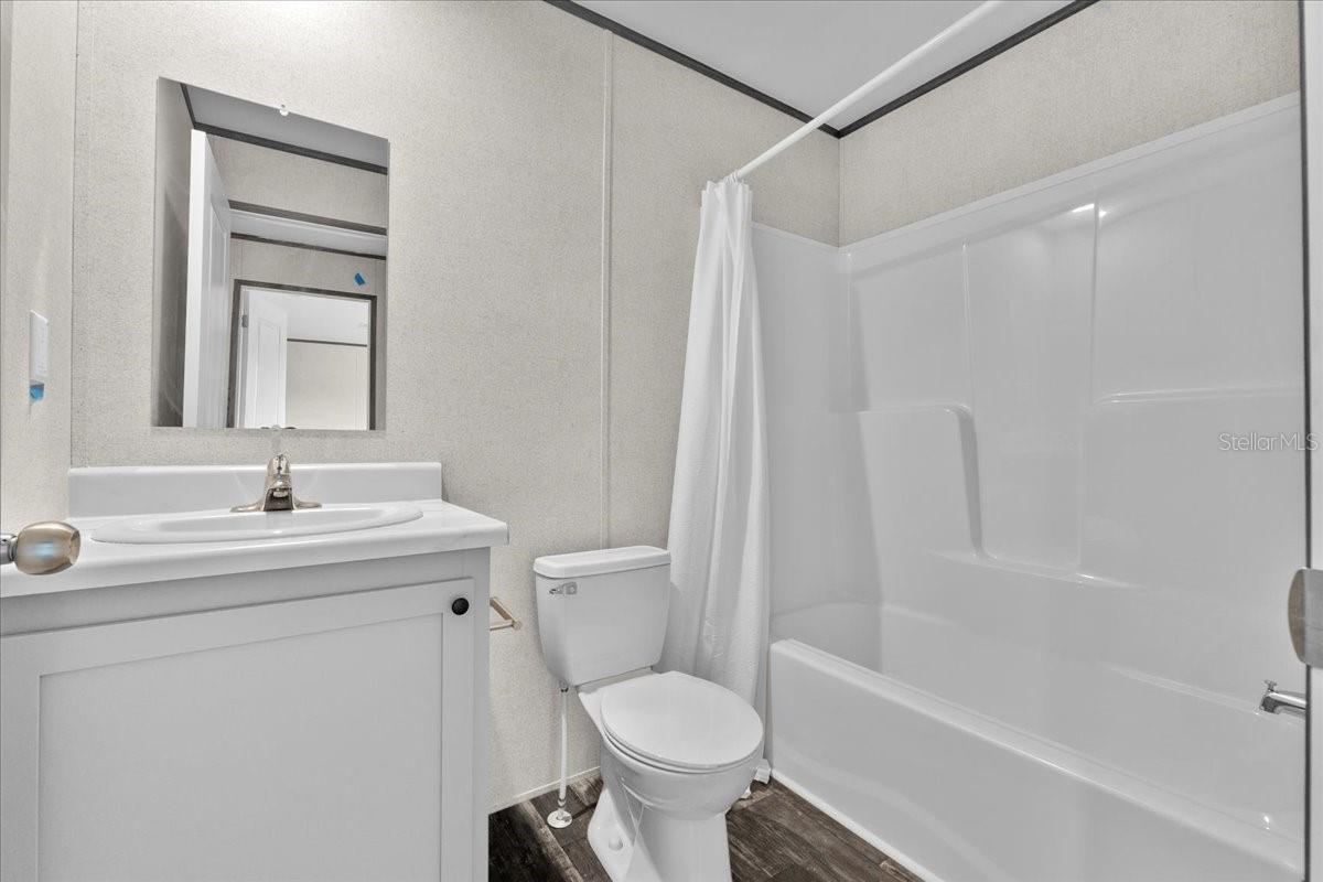 Manufactured Home at 21351 CANAL DR, BROOKSVILLE, photo 31 of 32