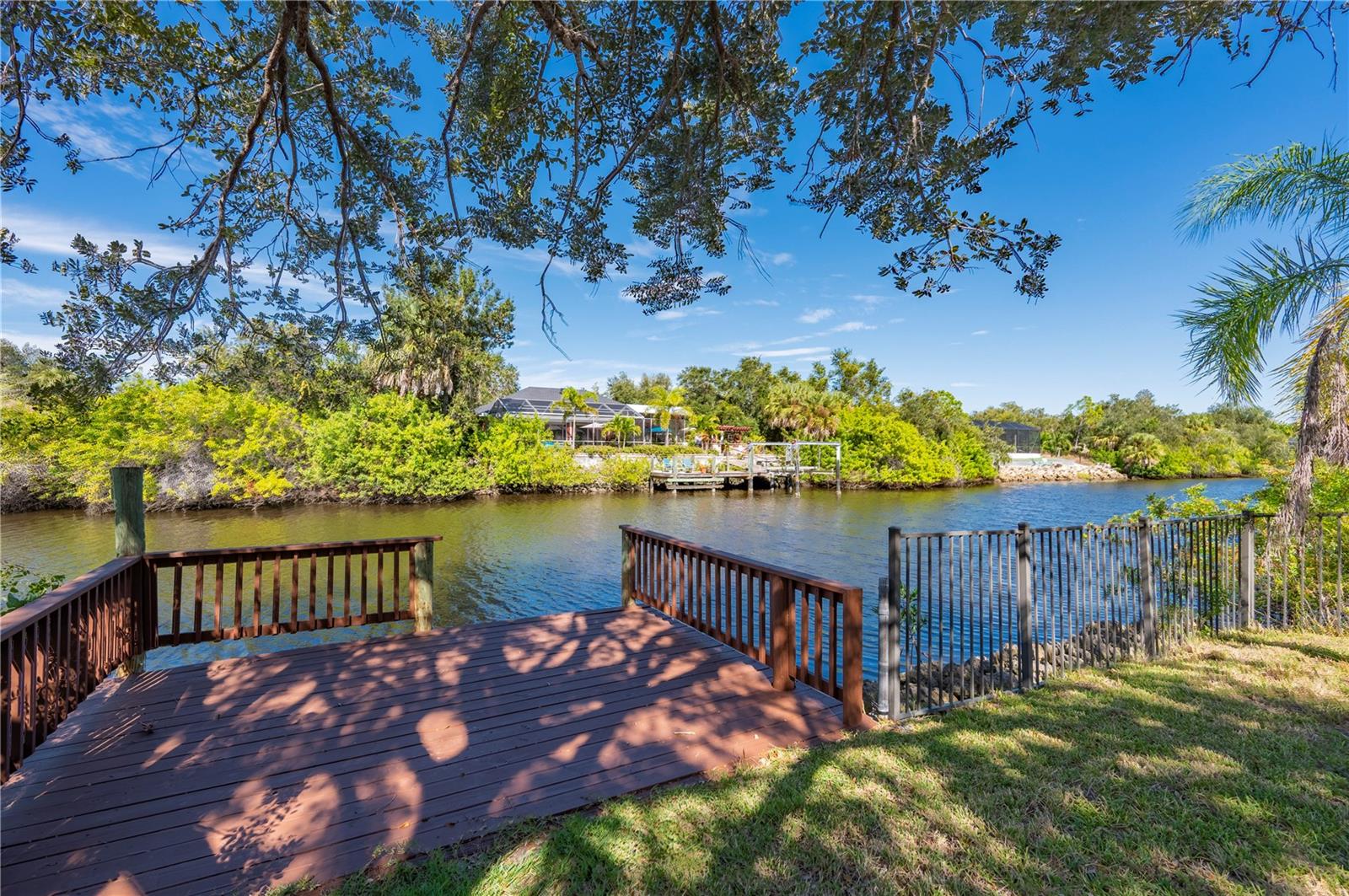 Make this your Florida home. - 17356 GULFSPRAY CIR, PORT CHARLOTTE