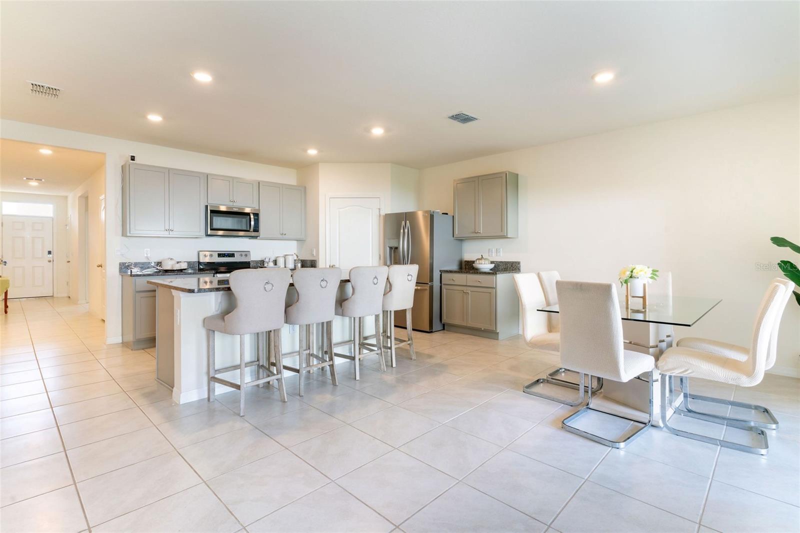 Single Family Residence at 9537 BLACK WALNUT DR, CLERMONT, photo 14 of 42