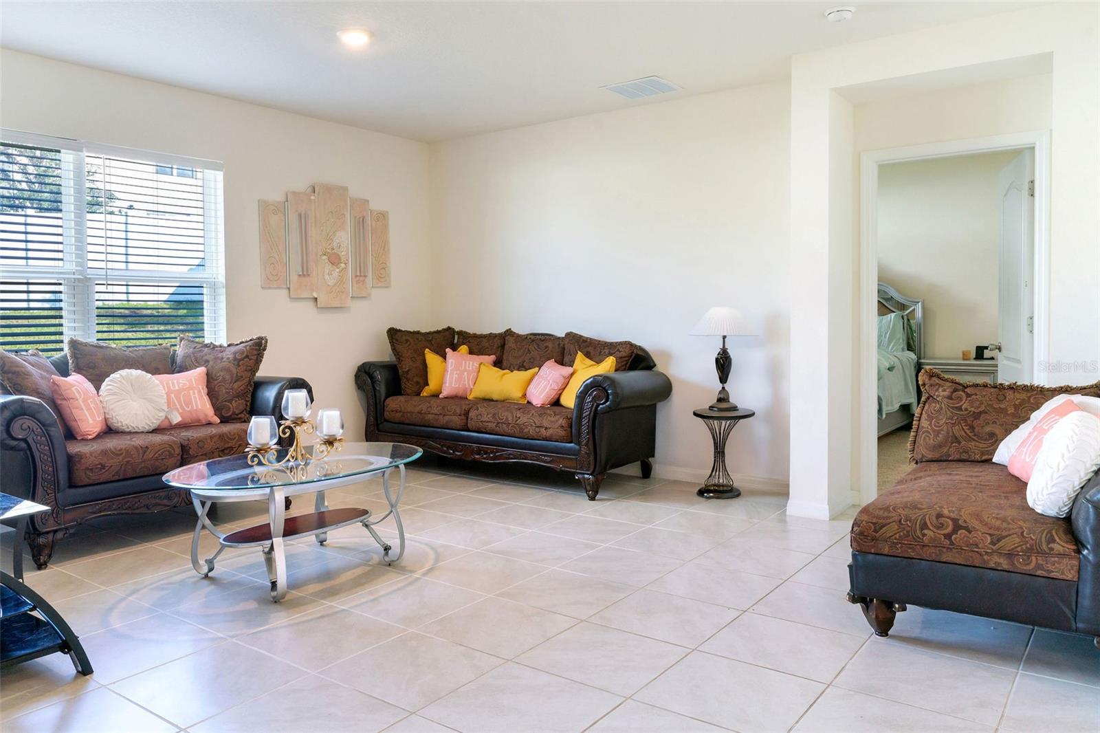 Single Family Residence at 9537 BLACK WALNUT DR, CLERMONT, photo 17 of 42