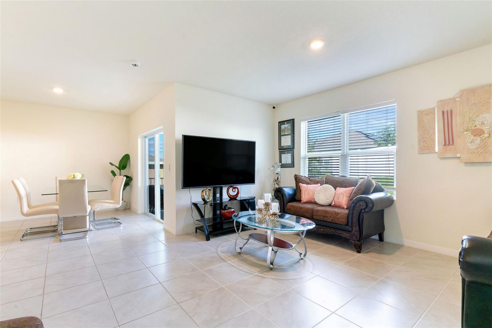Single Family Residence at 9537 BLACK WALNUT DR, CLERMONT, photo 19 of 42
