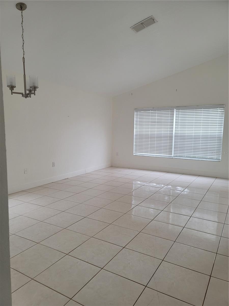 Single Family Residence at 601 ASTOR DR, HAINES CITY, photo 5 of 18