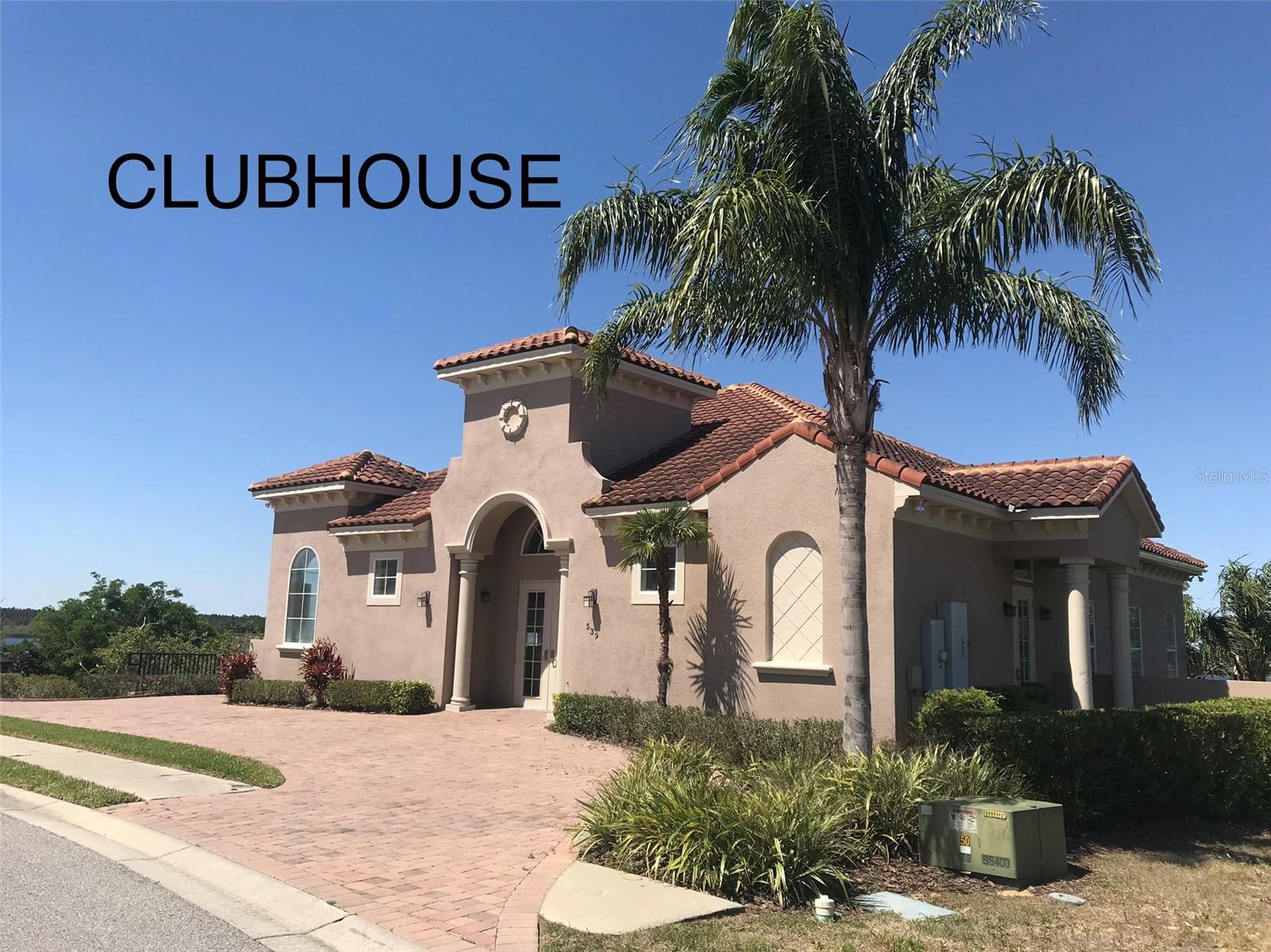 Clubhouse on lake - 190 MINNIEHAHA CIR, HAINES CITY