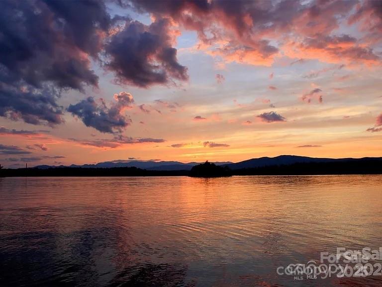 Sunset over Lake James - 152 Dockside Drive, Nebo
