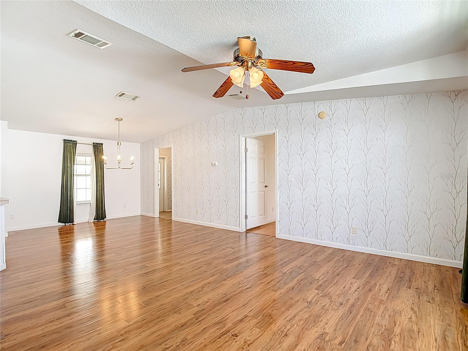 Manufactured Home at 5745 PAWNEE ST, ZEPHYRHILLS, photo 28 of 71