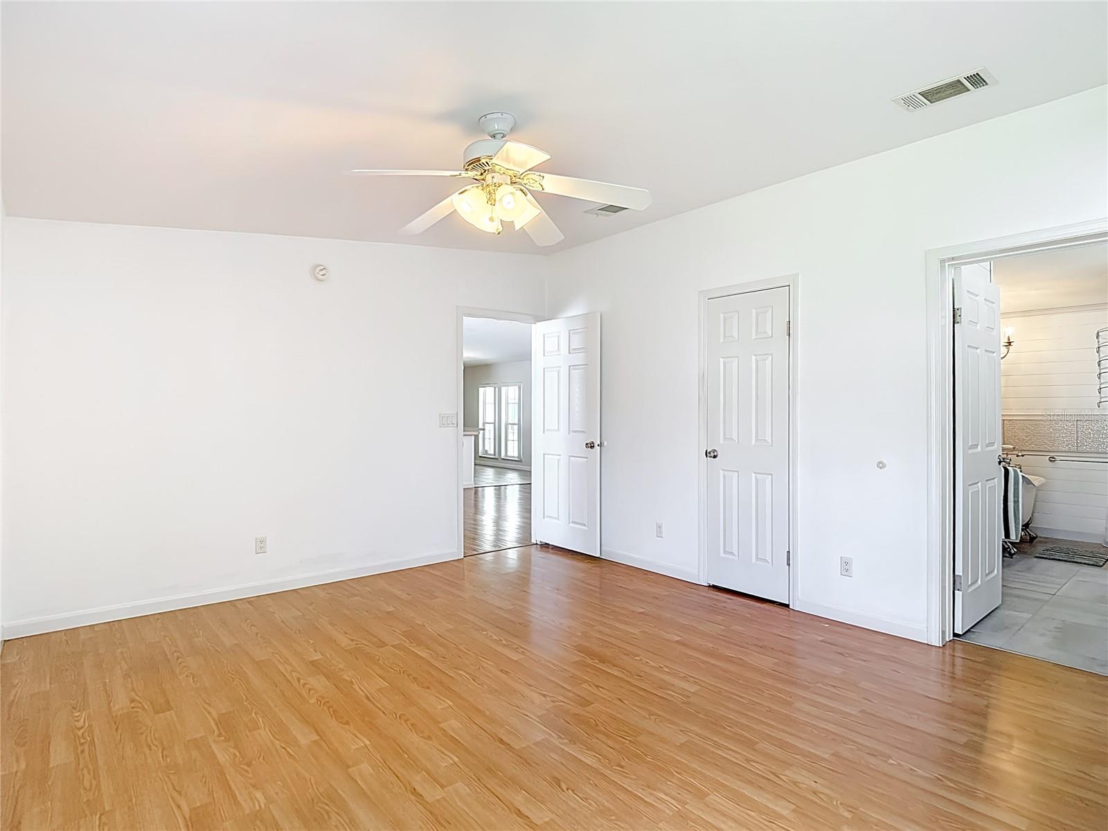 Primary Bedroom - 5745 PAWNEE ST, ZEPHYRHILLS