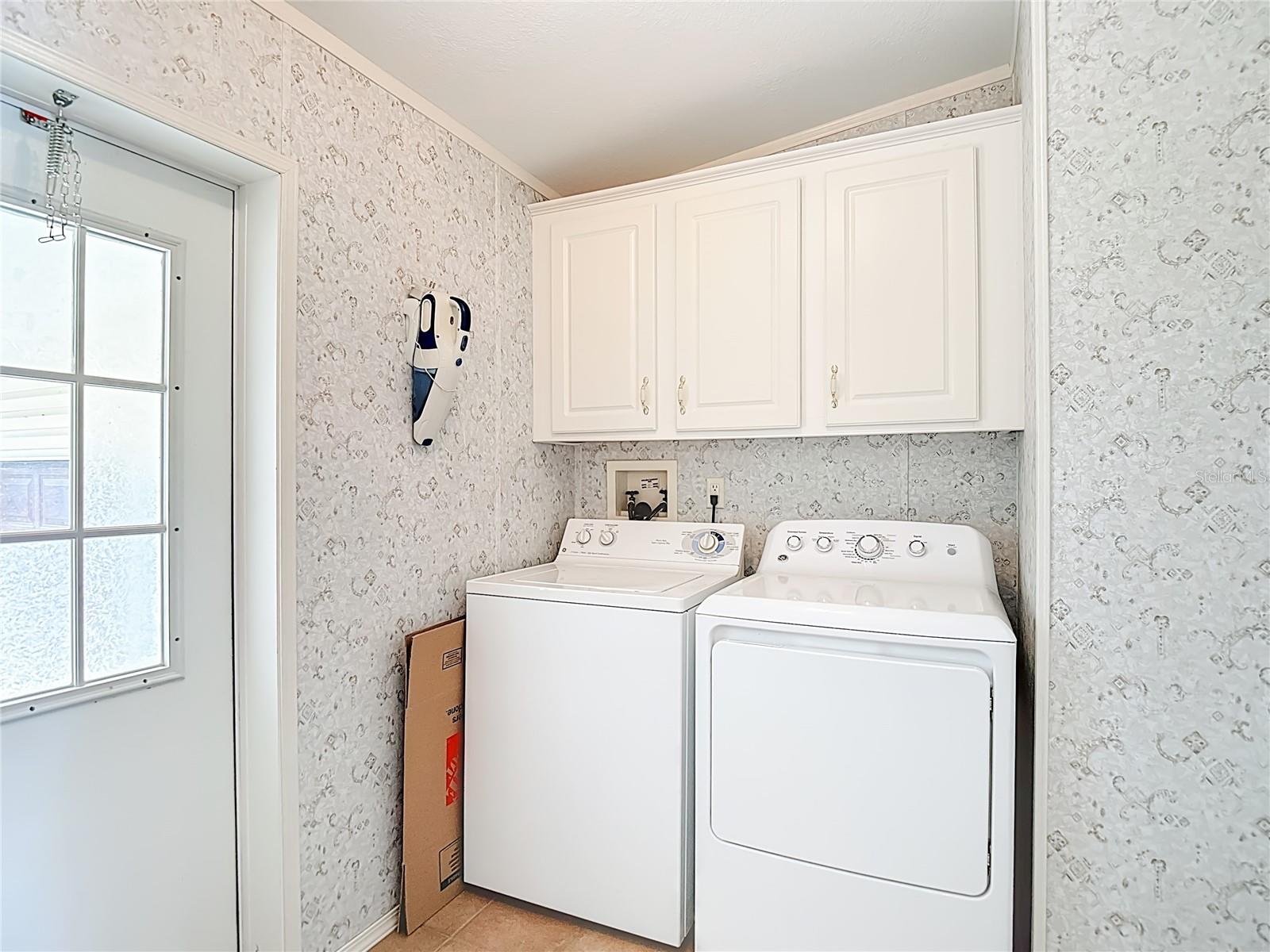 Laundry Room - 5745 PAWNEE ST, ZEPHYRHILLS