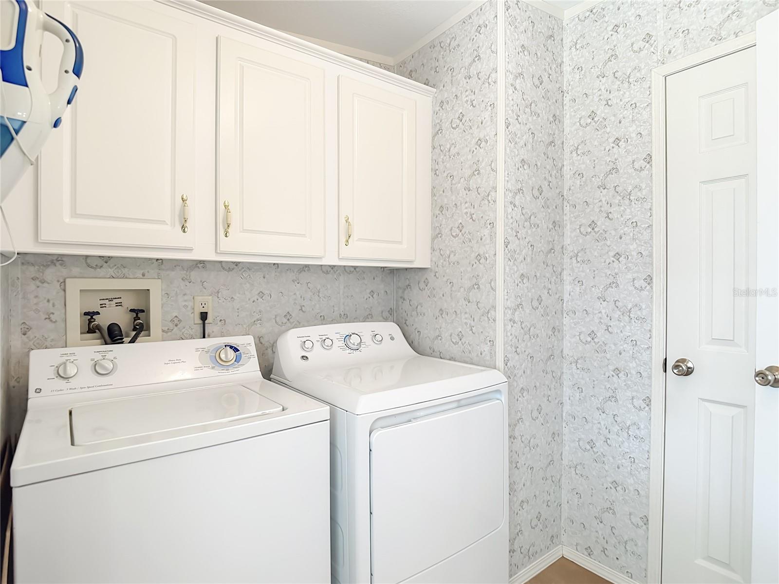 Laundry Room - 5745 PAWNEE ST, ZEPHYRHILLS