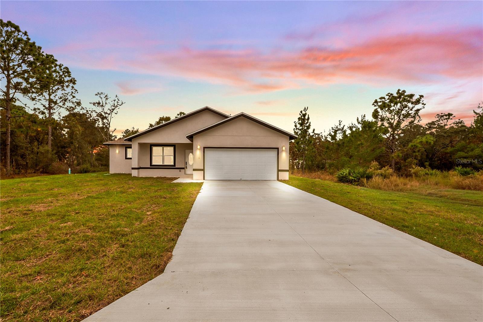 3416 W EUNICE DR