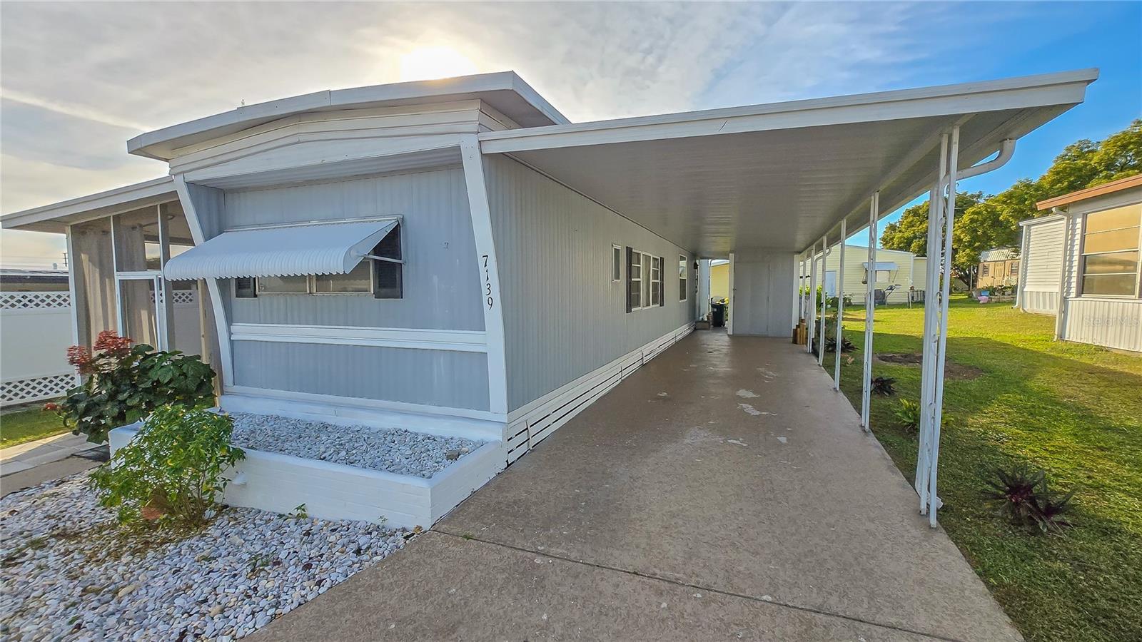 Mobile Home at 7139 EL CONQUISTADOR ST, ZEPHYRHILLS, photo 2 of 26