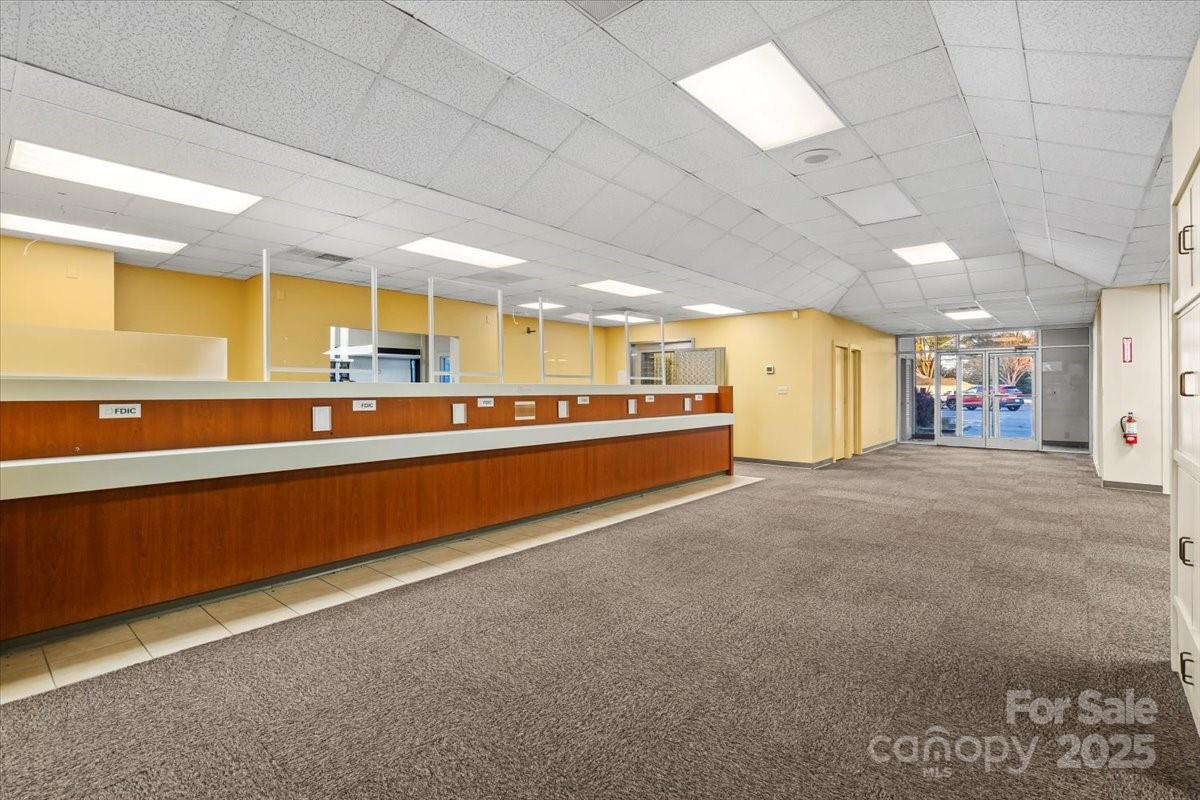 Retail at 704 N Cannon Boulevard, Kannapolis, photo 6 of 33