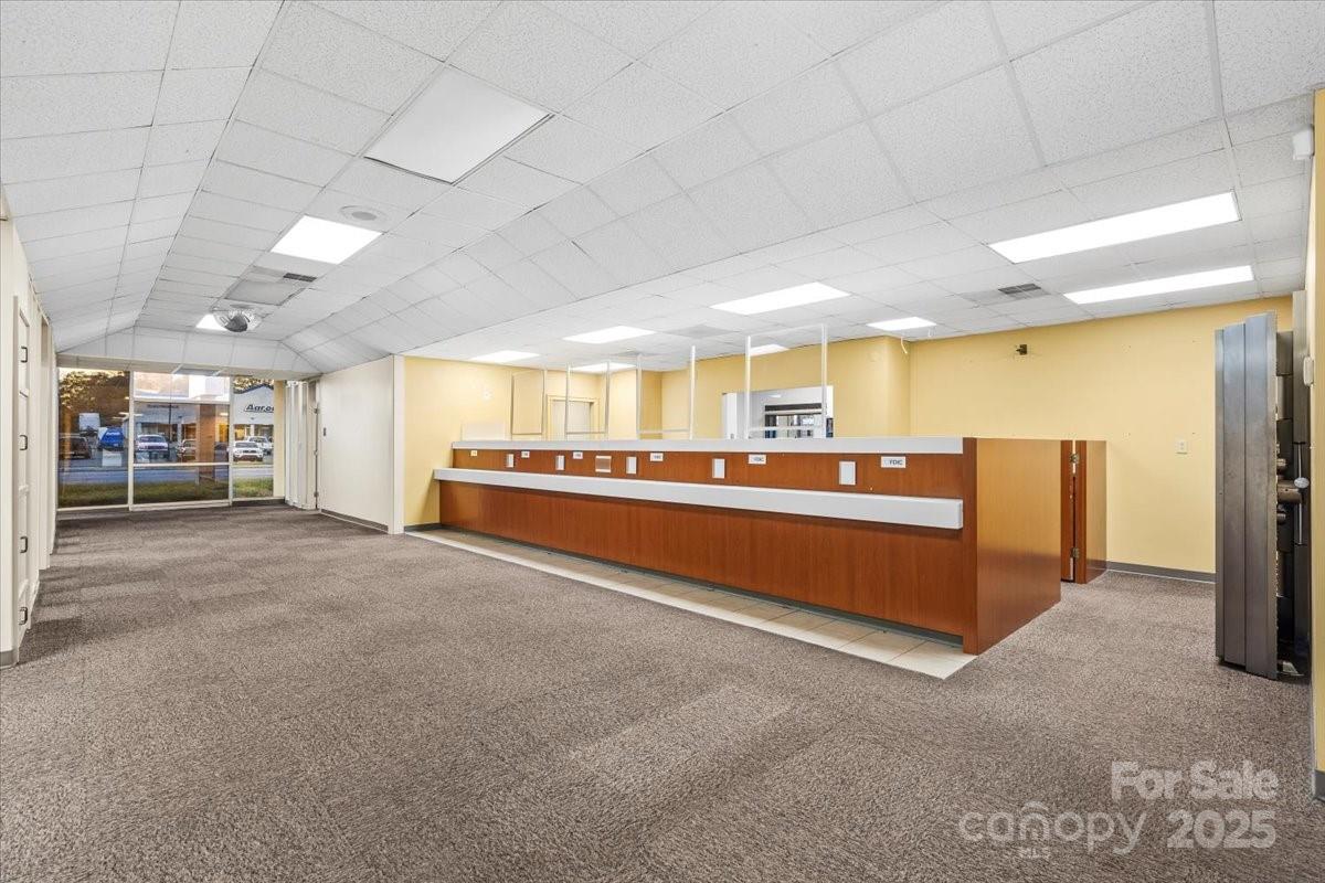 Retail at 704 N Cannon Boulevard, Kannapolis, photo 7 of 33