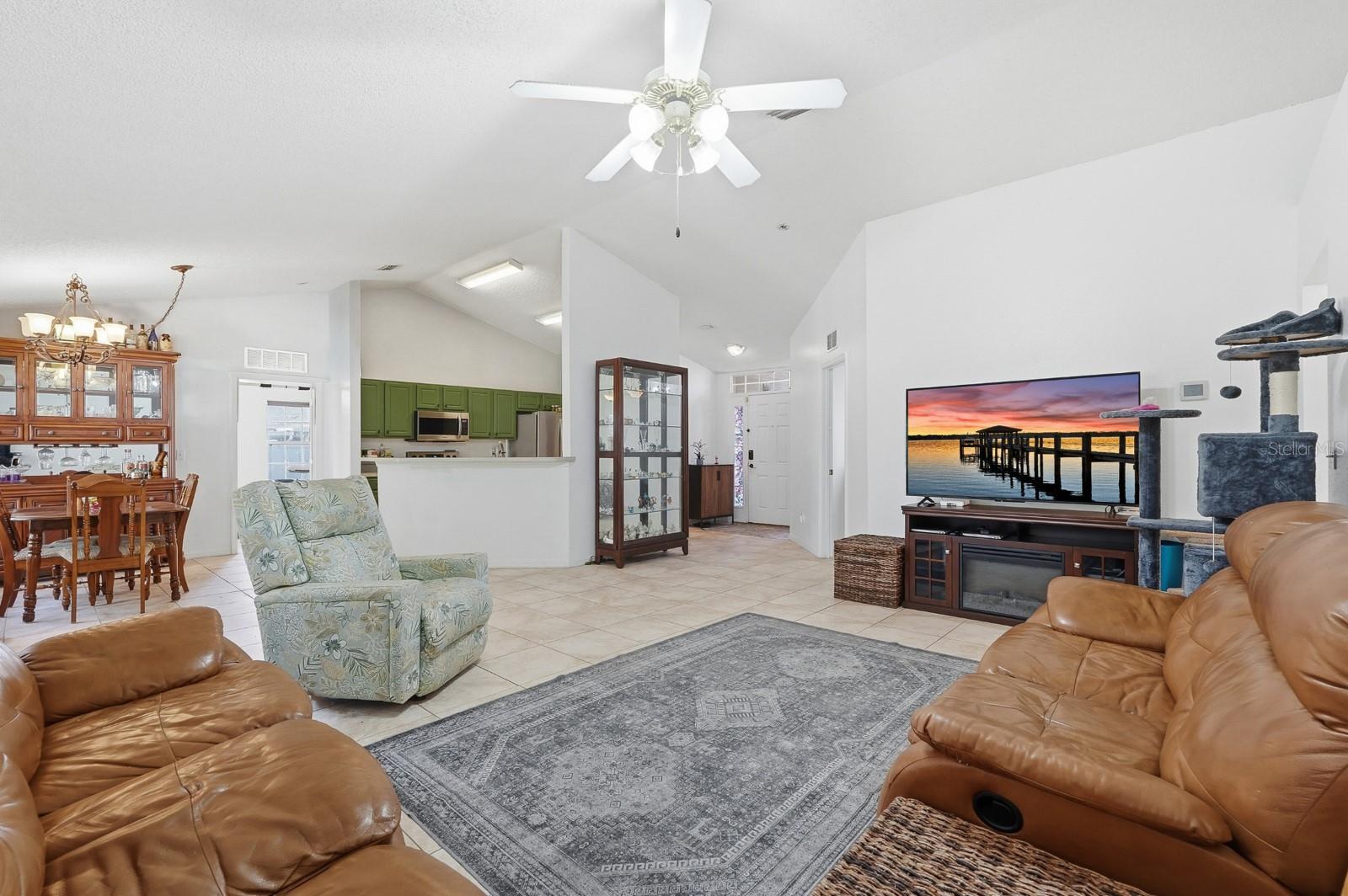 Single Family Residence at 36 LEMA LN, PALM COAST, photo 2 of 29