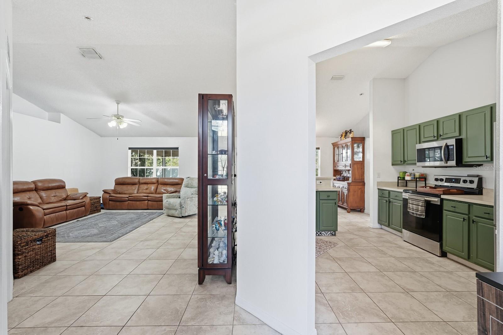 Single Family Residence at 36 LEMA LN, PALM COAST, photo 6 of 29
