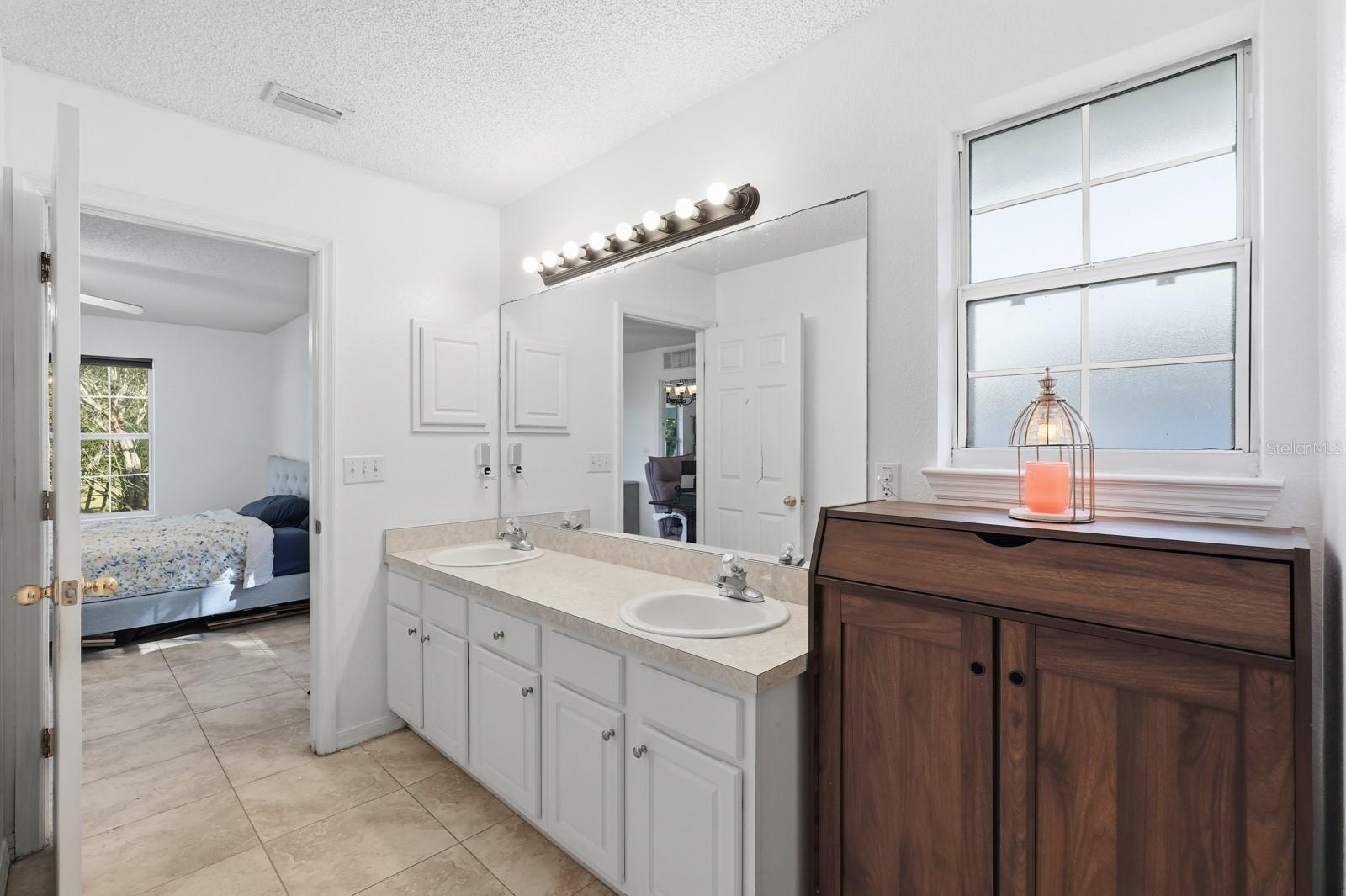 Single Family Residence at 36 LEMA LN, PALM COAST, photo 19 of 29