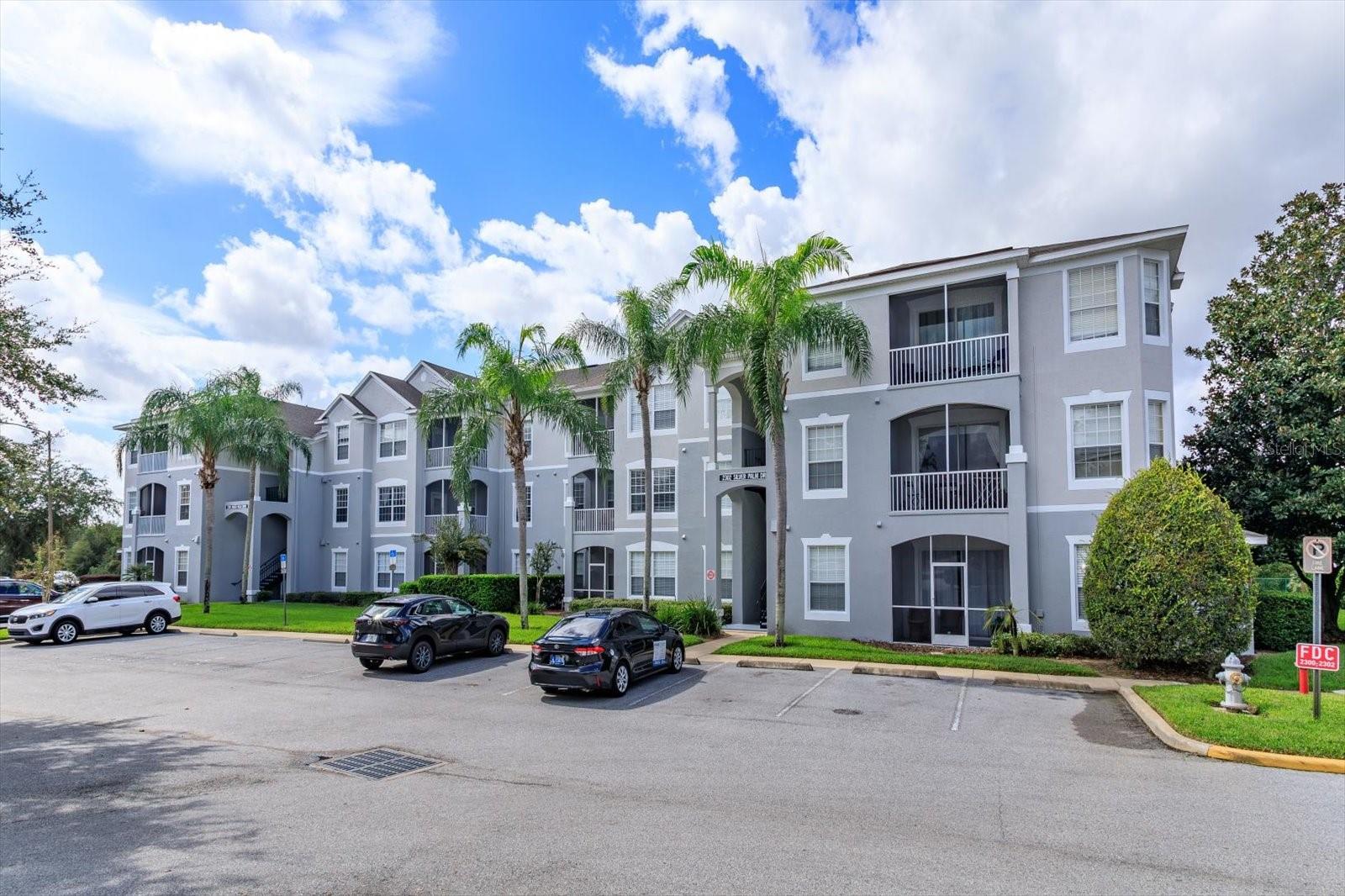 2302 SILVER PALM DR #204