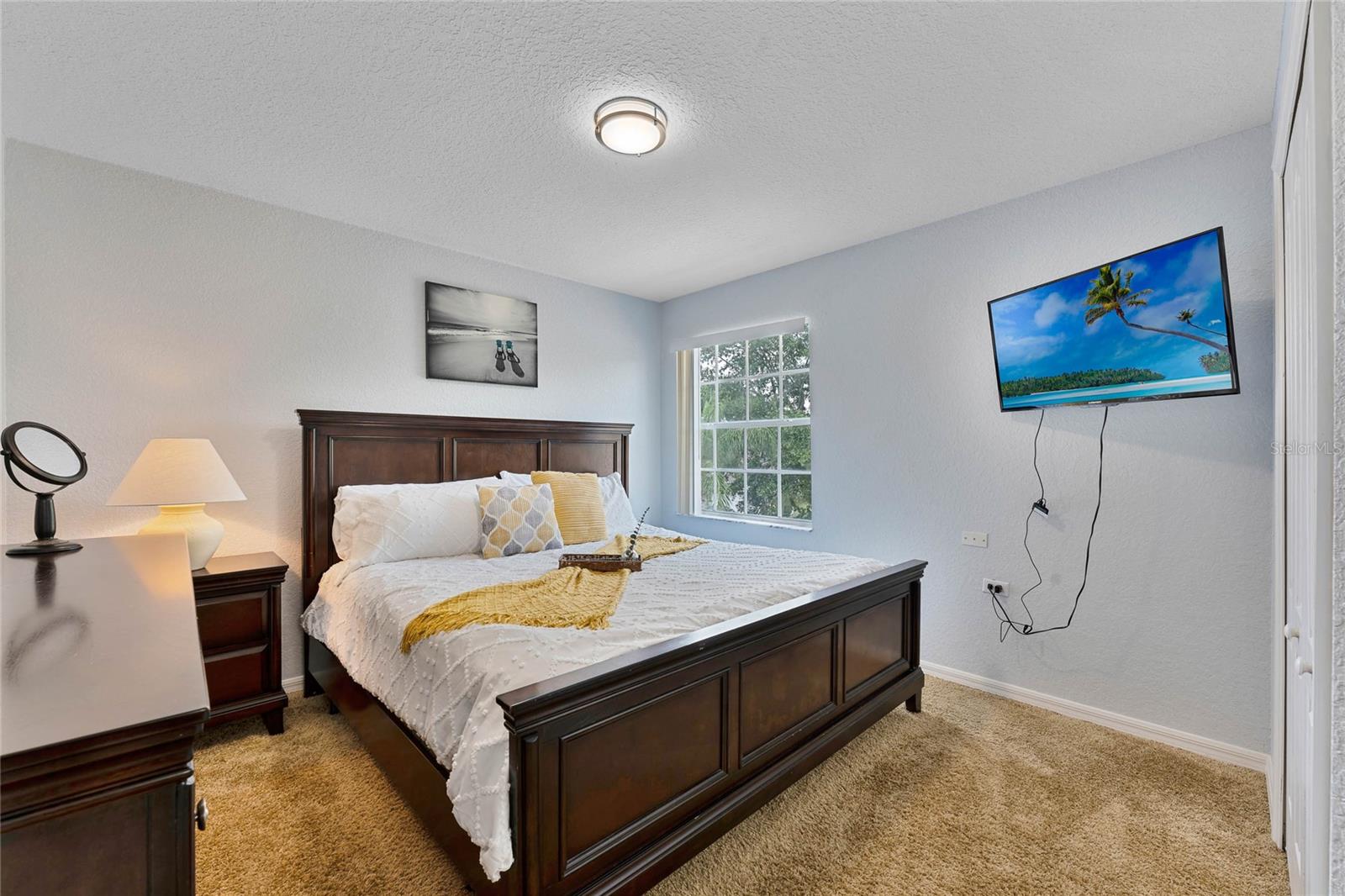 Single Family Residence at 606 BIRKDALE ST, DAVENPORT, photo 6 of 33