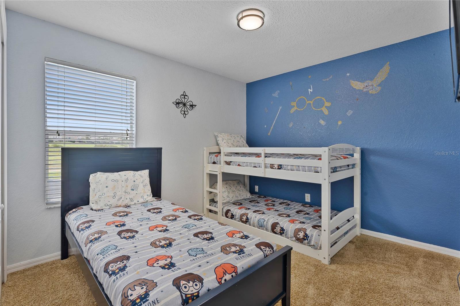Single Family Residence at 606 BIRKDALE ST, DAVENPORT, photo 9 of 33