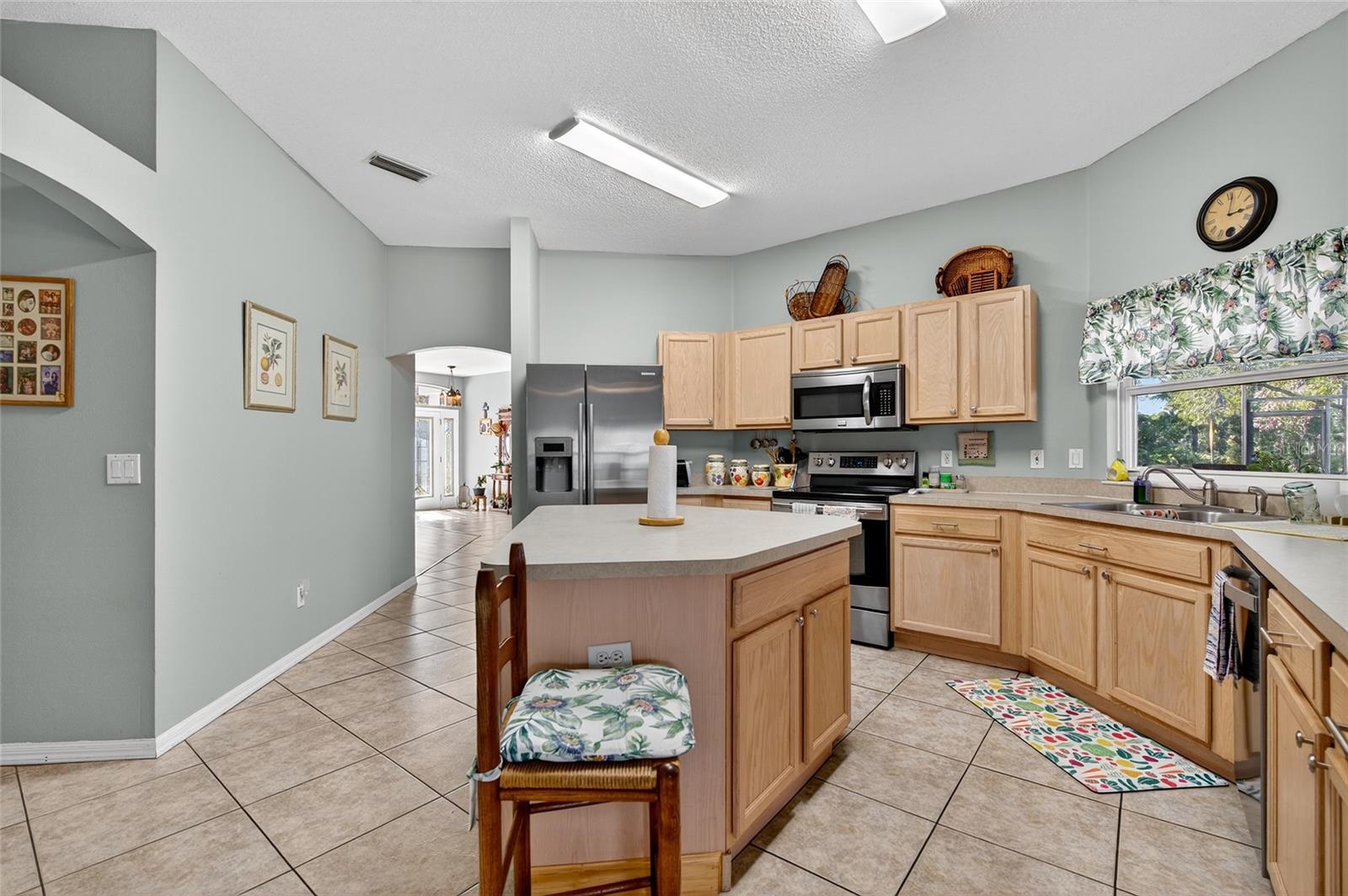 Single Family Residence at 42 BUFFALO BILL DR, PALM COAST, photo 8 of 28
