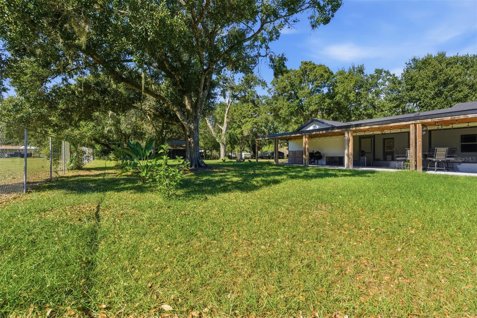 Single Family Residence at 2506 HAWK GRIFFIN RD, PLANT CITY, photo 38 of 50