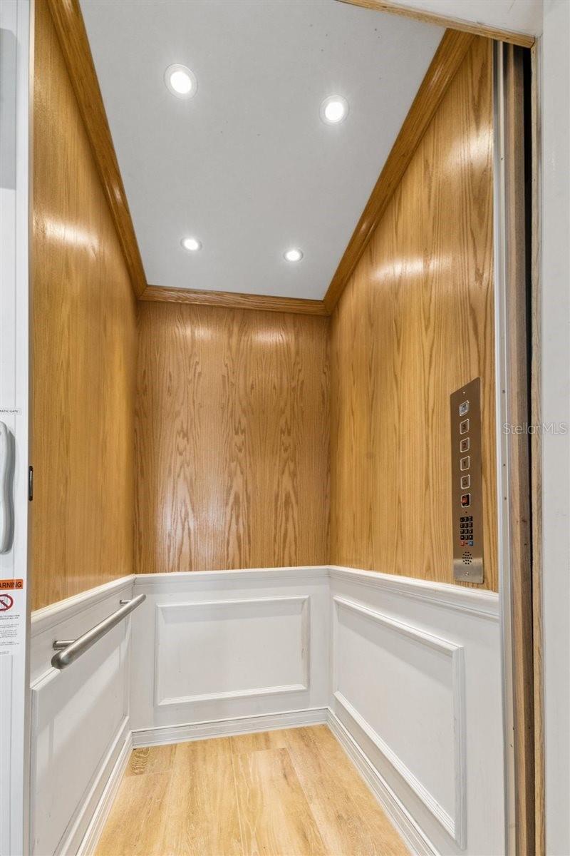 Private Elevator - 6191 TURTLEMOUND RD, NEW SMYRNA BEACH