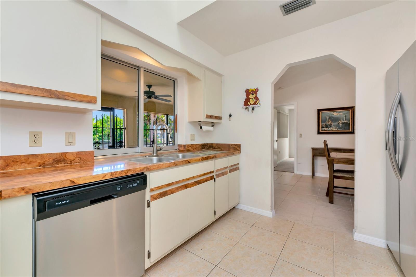 Kitchen - 2176 BARKSDALE ST, PORT CHARLOTTE