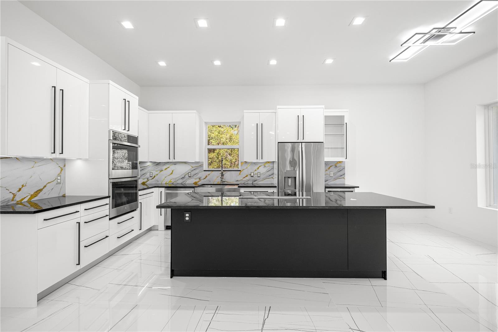 KITCHEN - 6877 SW 131ST CIR, OCALA