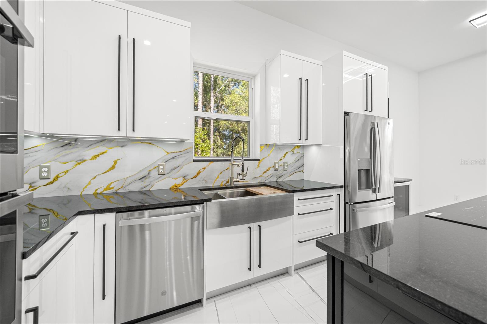 KITCHEN - 6877 SW 131ST CIR, OCALA