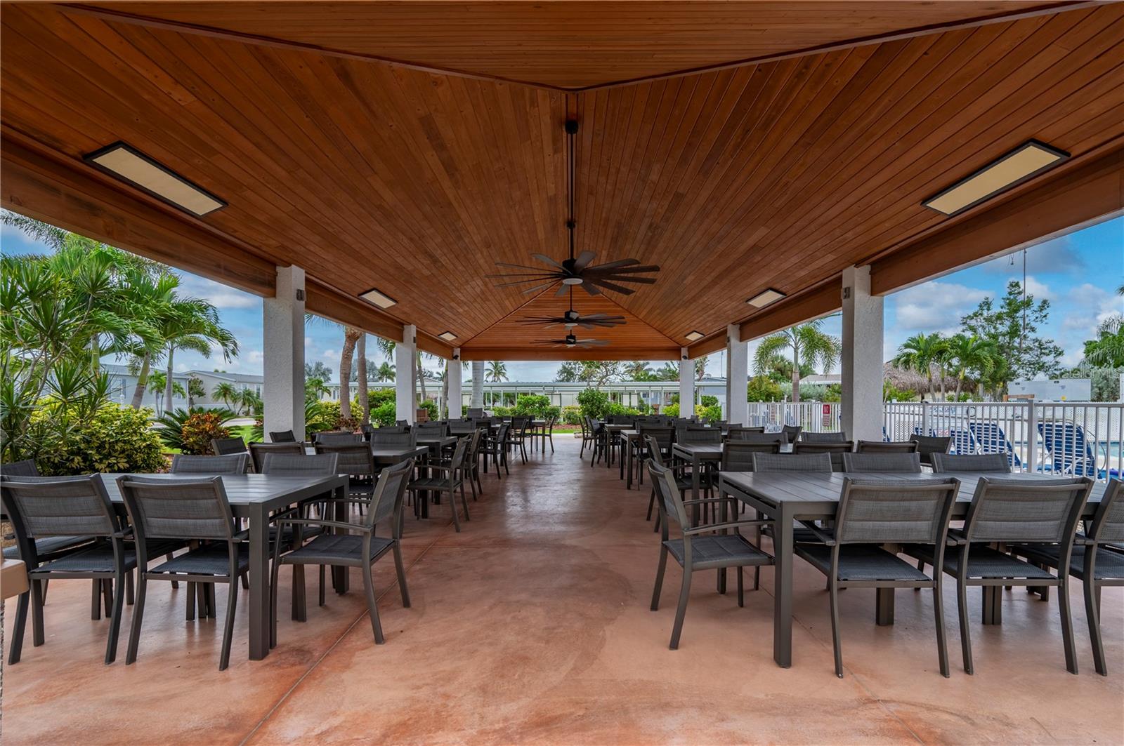 Community Pavilion - 67 WINDMILL BLVD, PUNTA GORDA