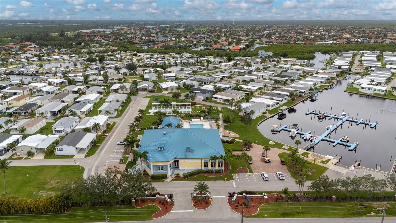 Welcome to Windmill Village - 67 WINDMILL BLVD, PUNTA GORDA