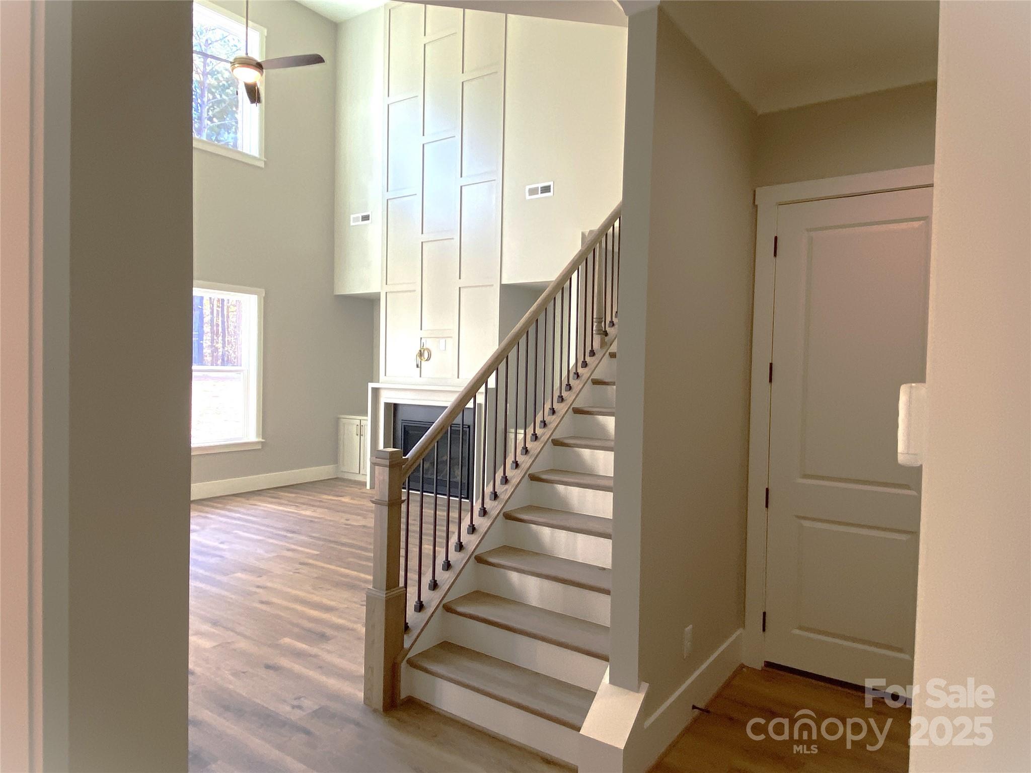 Single Family Residence at 107 Blackbeard Lane, Mooresville, photo 7 of 48