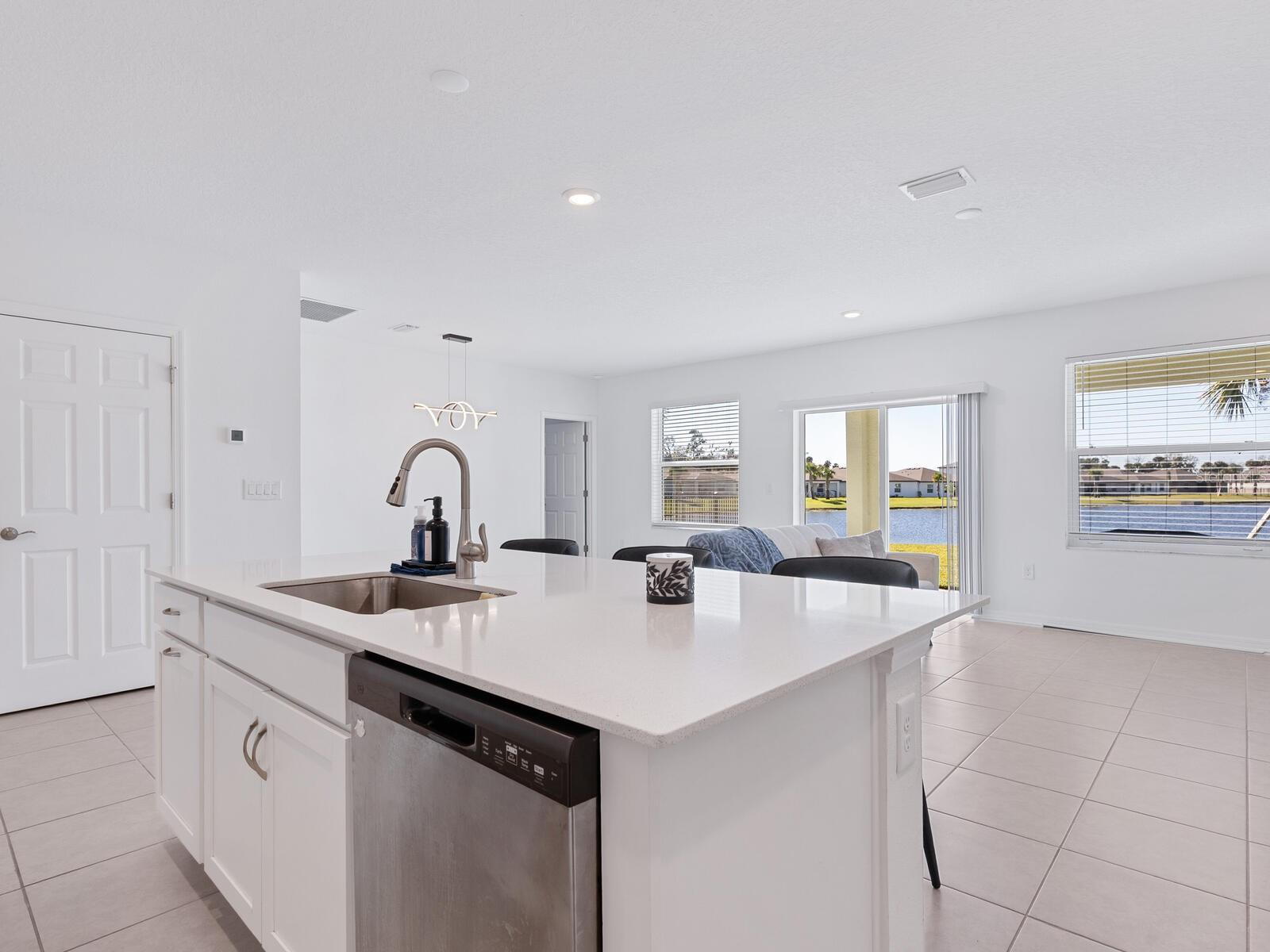Single Family Residence at 9975 LAST LIGHT GLN, PARRISH, photo 15 of 34