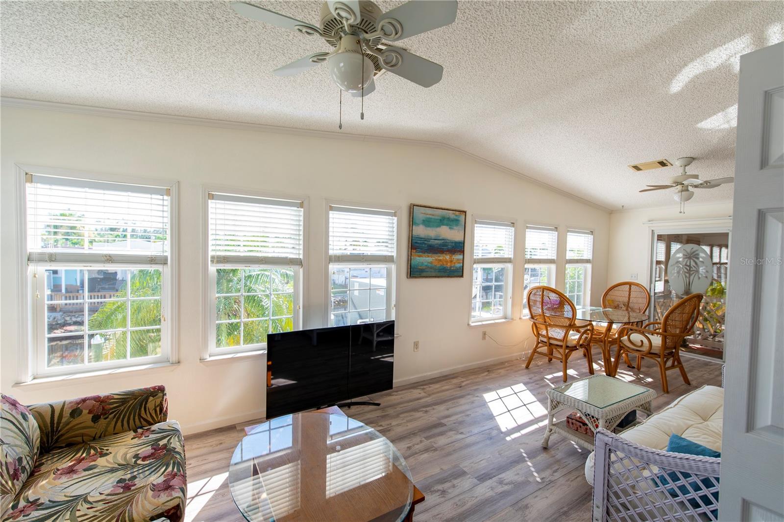 Living area - 15 ROTTERDAM DR, PUNTA GORDA